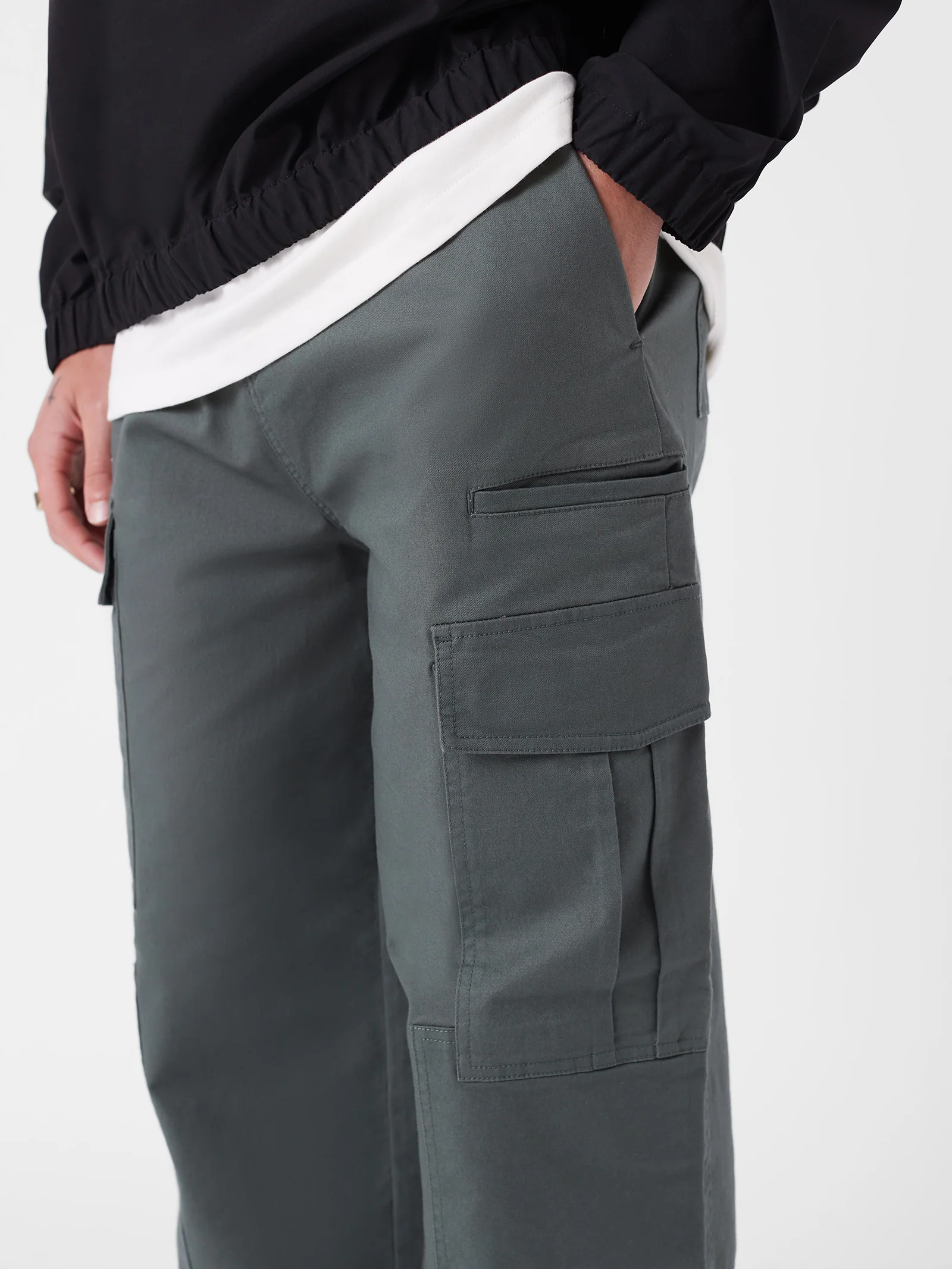 Box++ Cargo Pants - Image 3