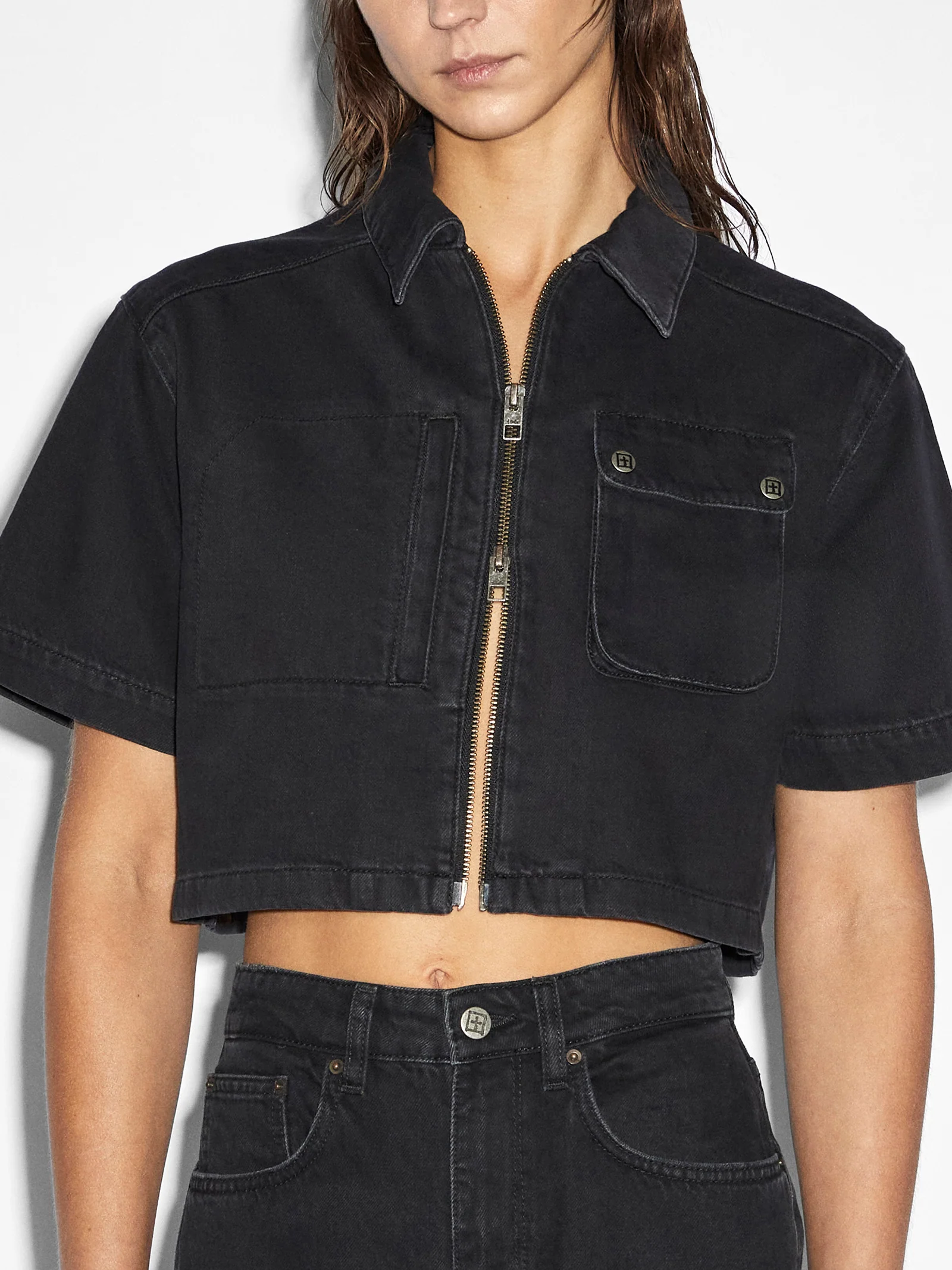 Boxy Crop Short Sleeve Shirt - Image 3