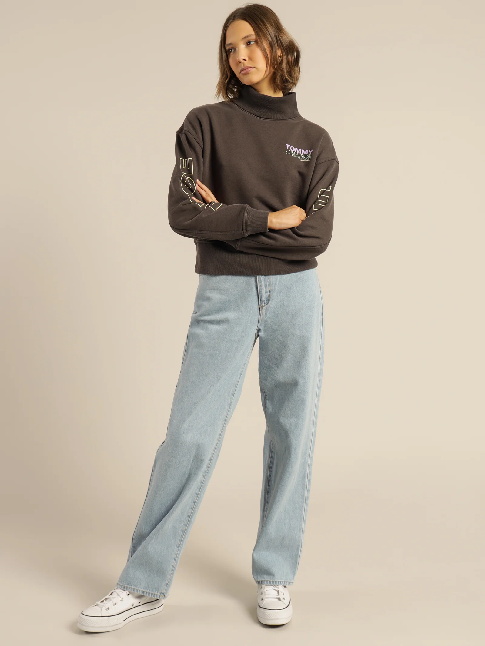 Boxy Unitees3 Turtle Neck - Image 3