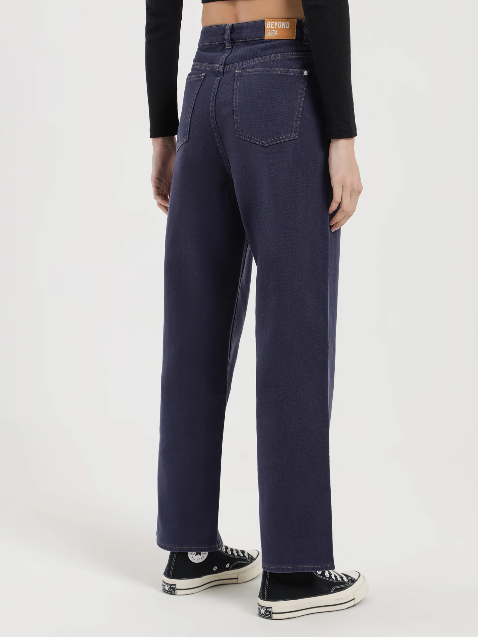Bree Baggy Jeans - Image 5
