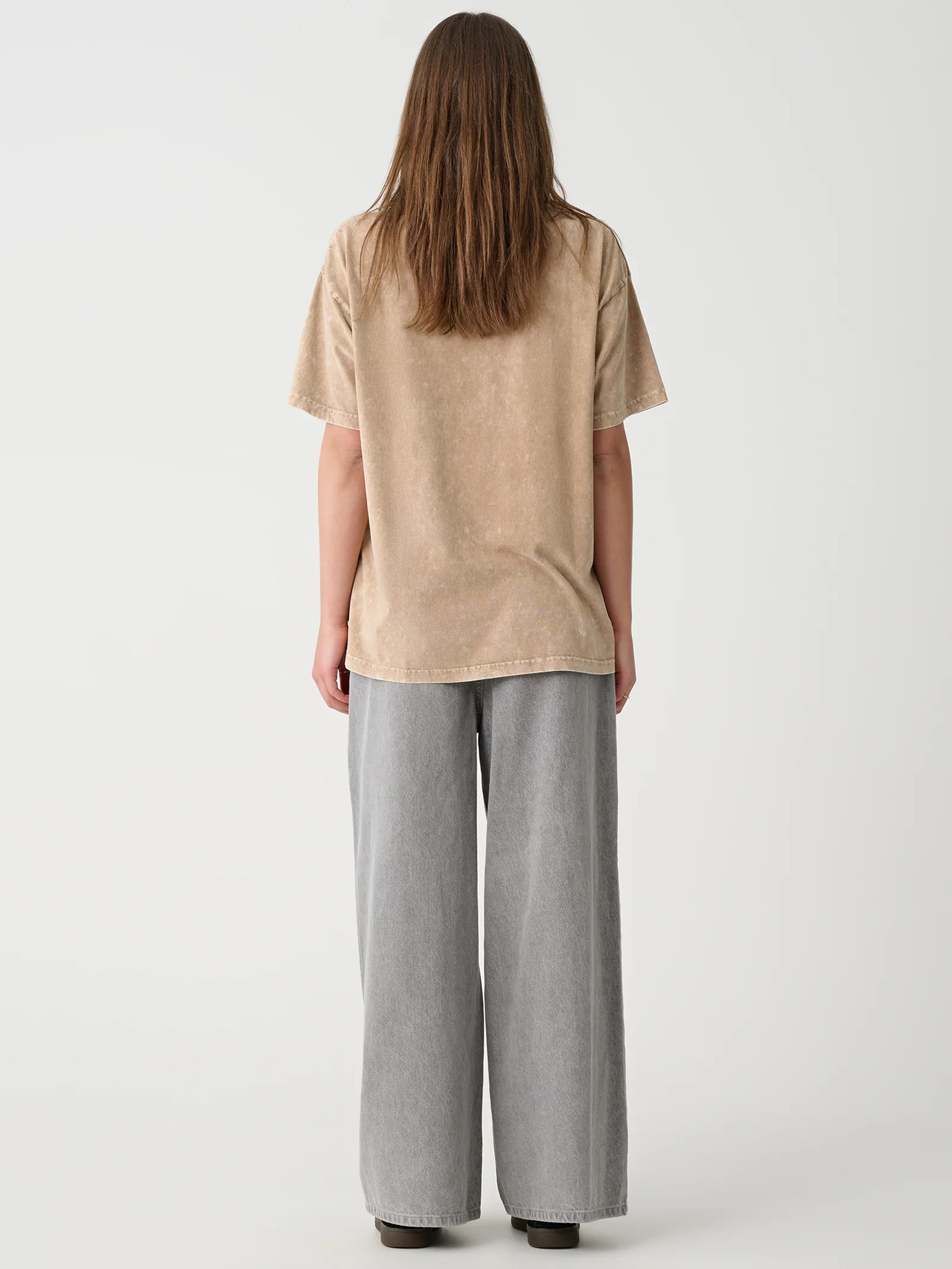 Butterfly Oversized T-Shirt - Image 4