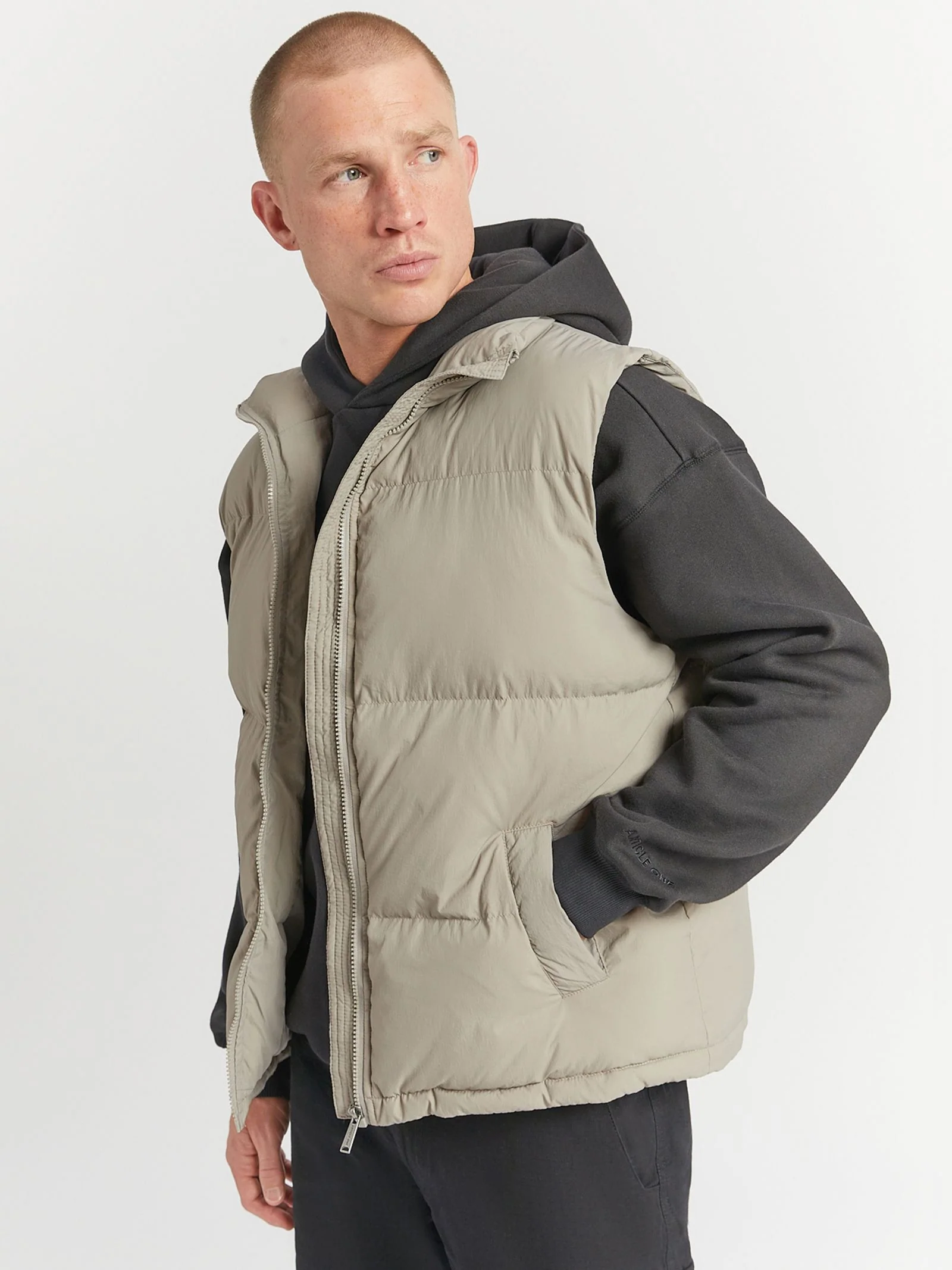 Calix Puffer Vest - Image 5