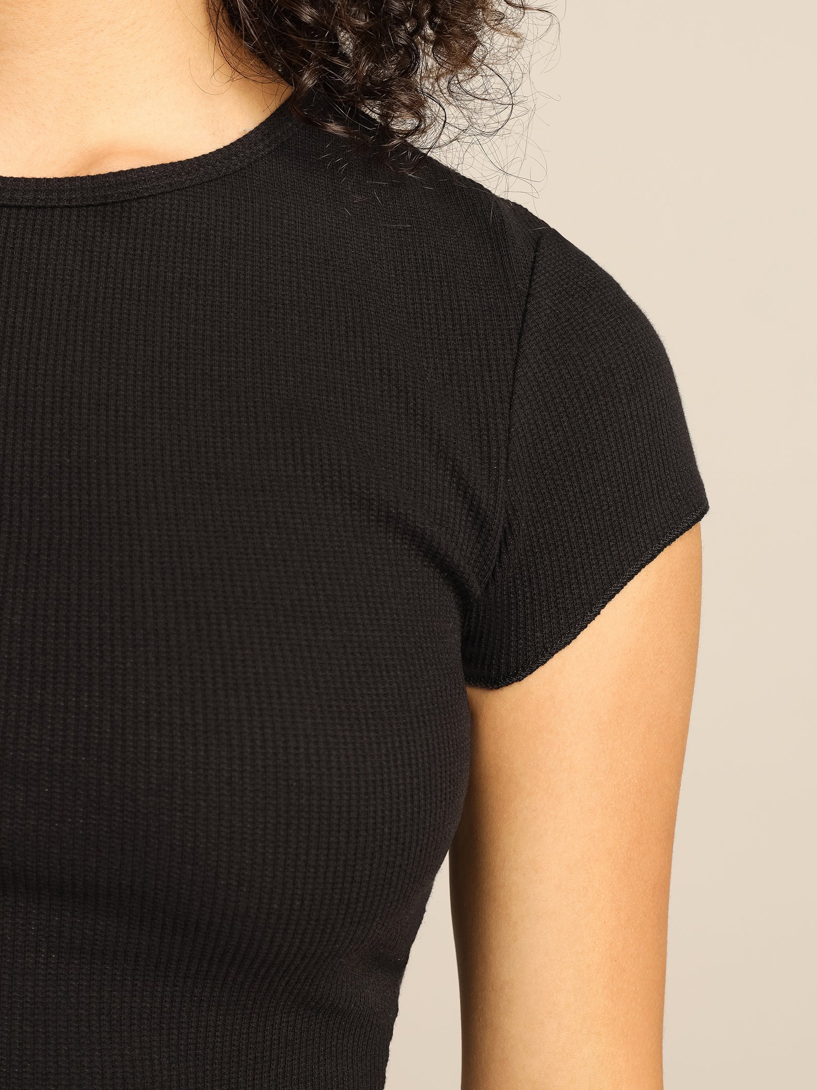 Cameron Basic Waffle Crop T-Shirt - Image 5