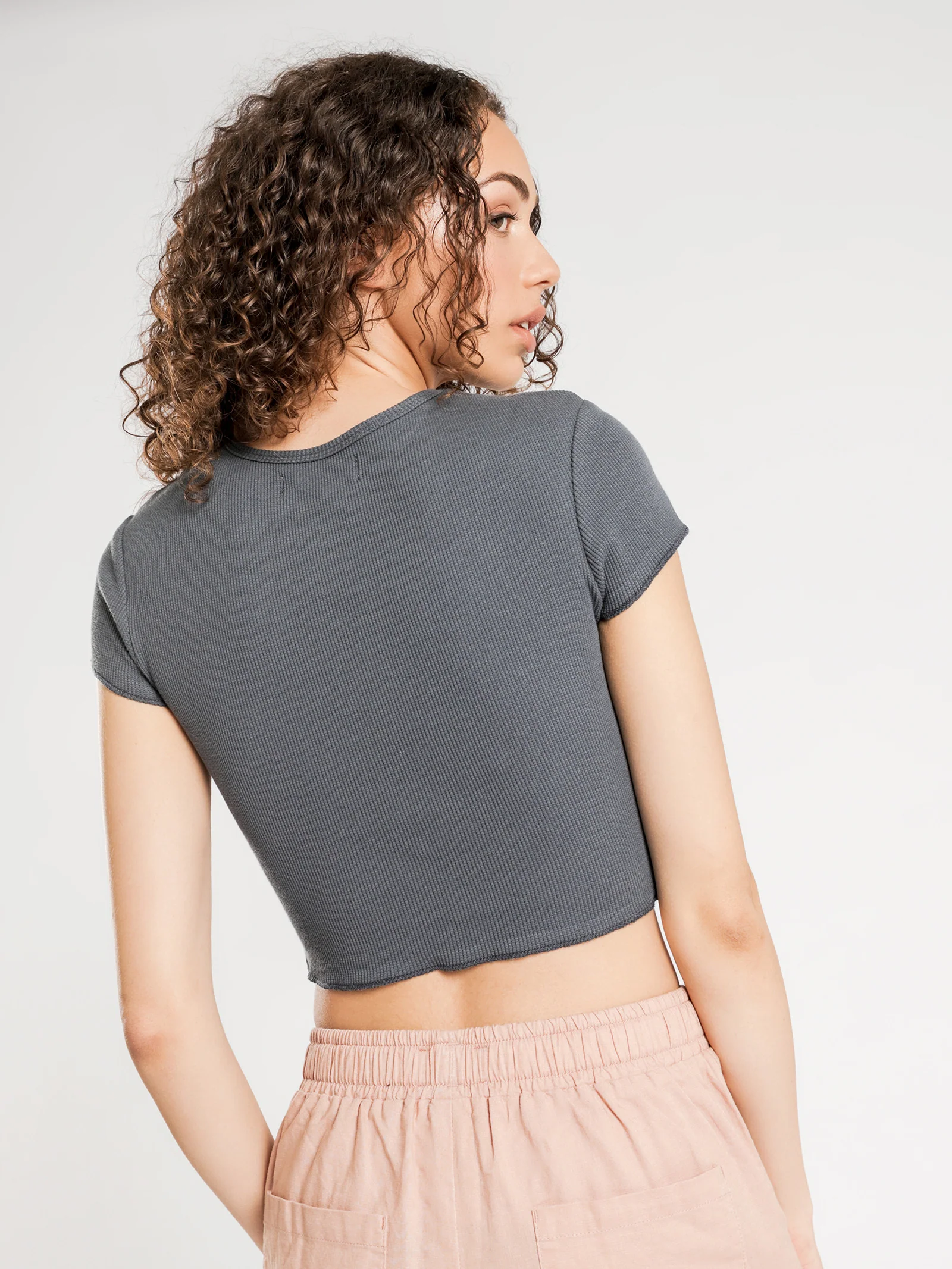 Cameron Basic Waffle T-Shirt - Image 5