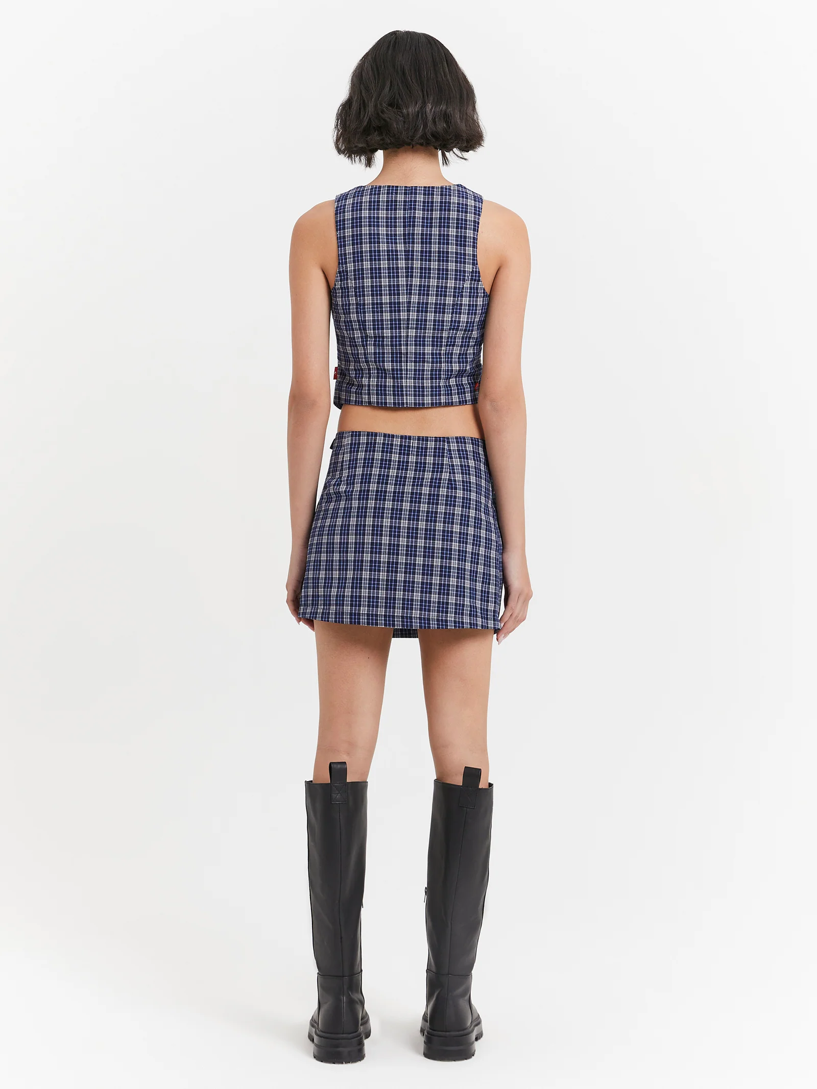 Captivate Waistcoat - Image 5