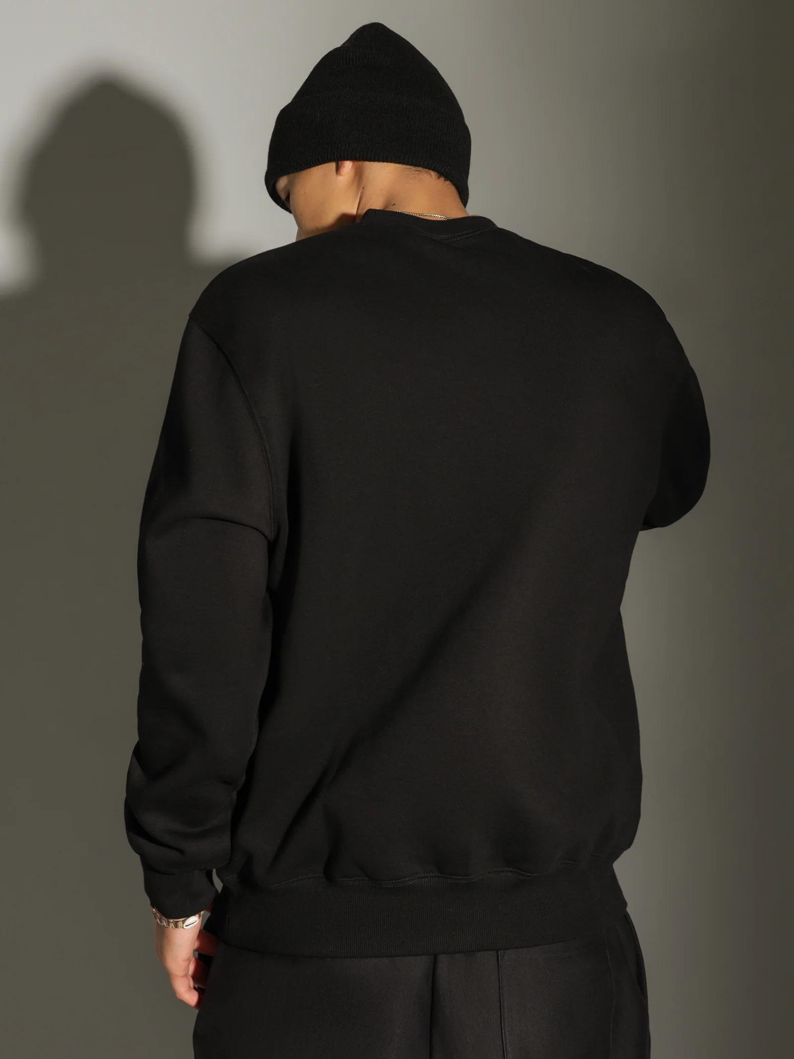 Carhartt Sweatshirt - Image 6
