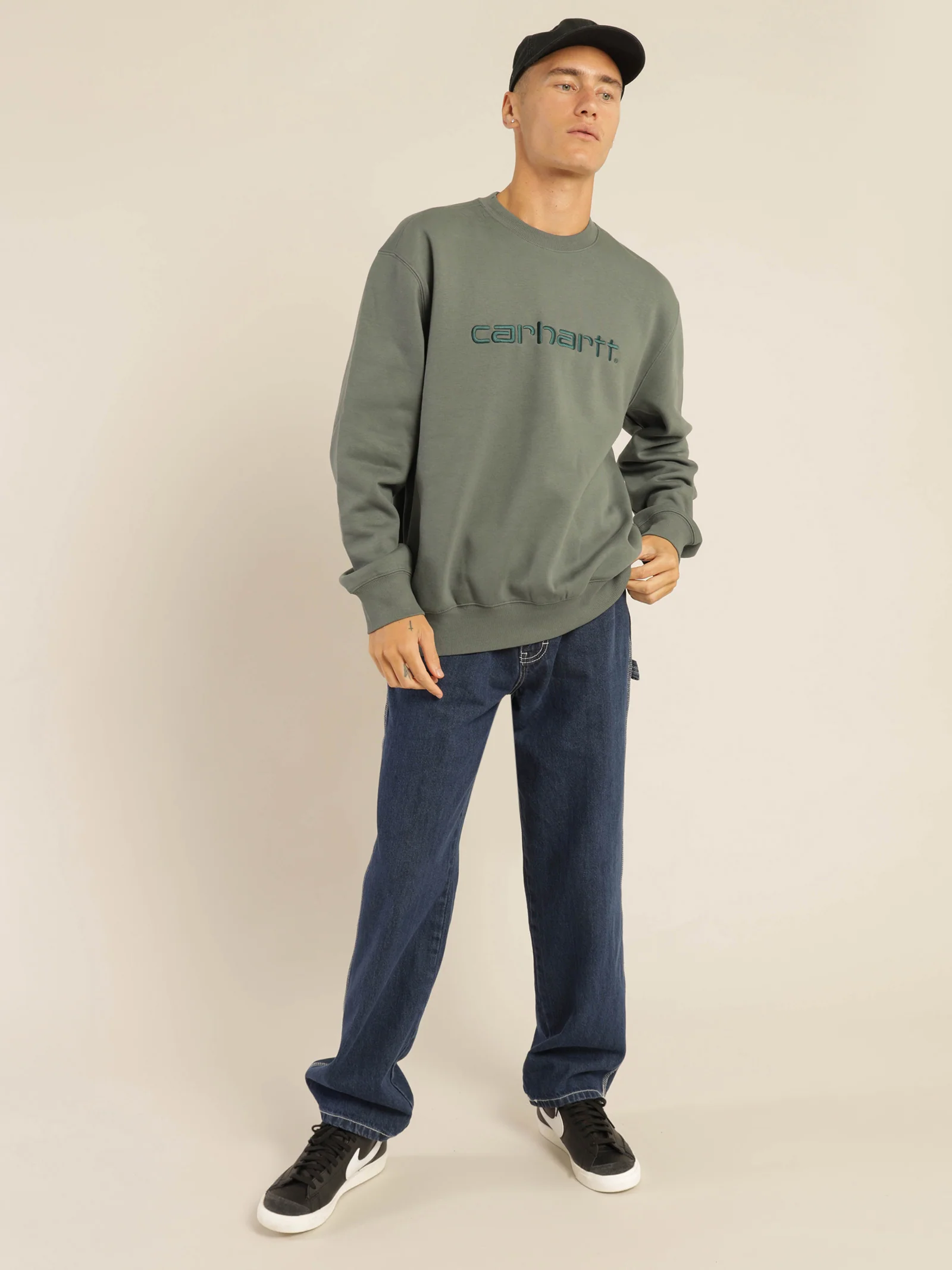 Carhartt Sweatshirt - Image 4