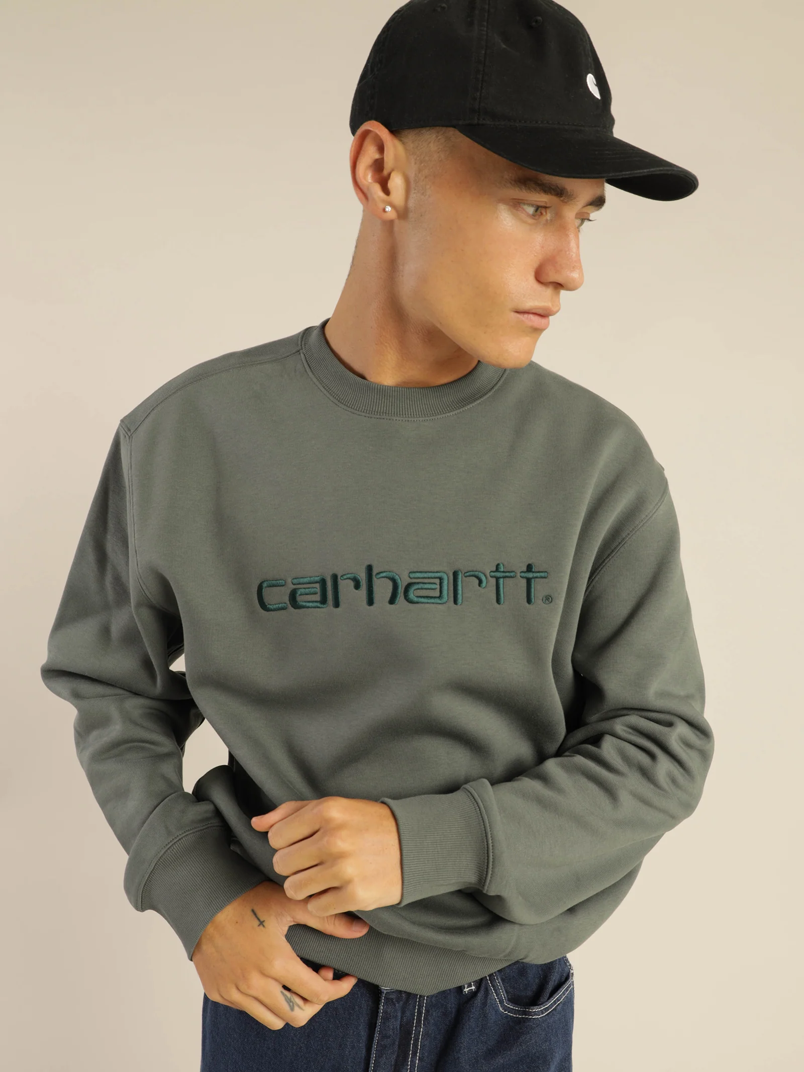Carhartt Sweatshirt - Image 5
