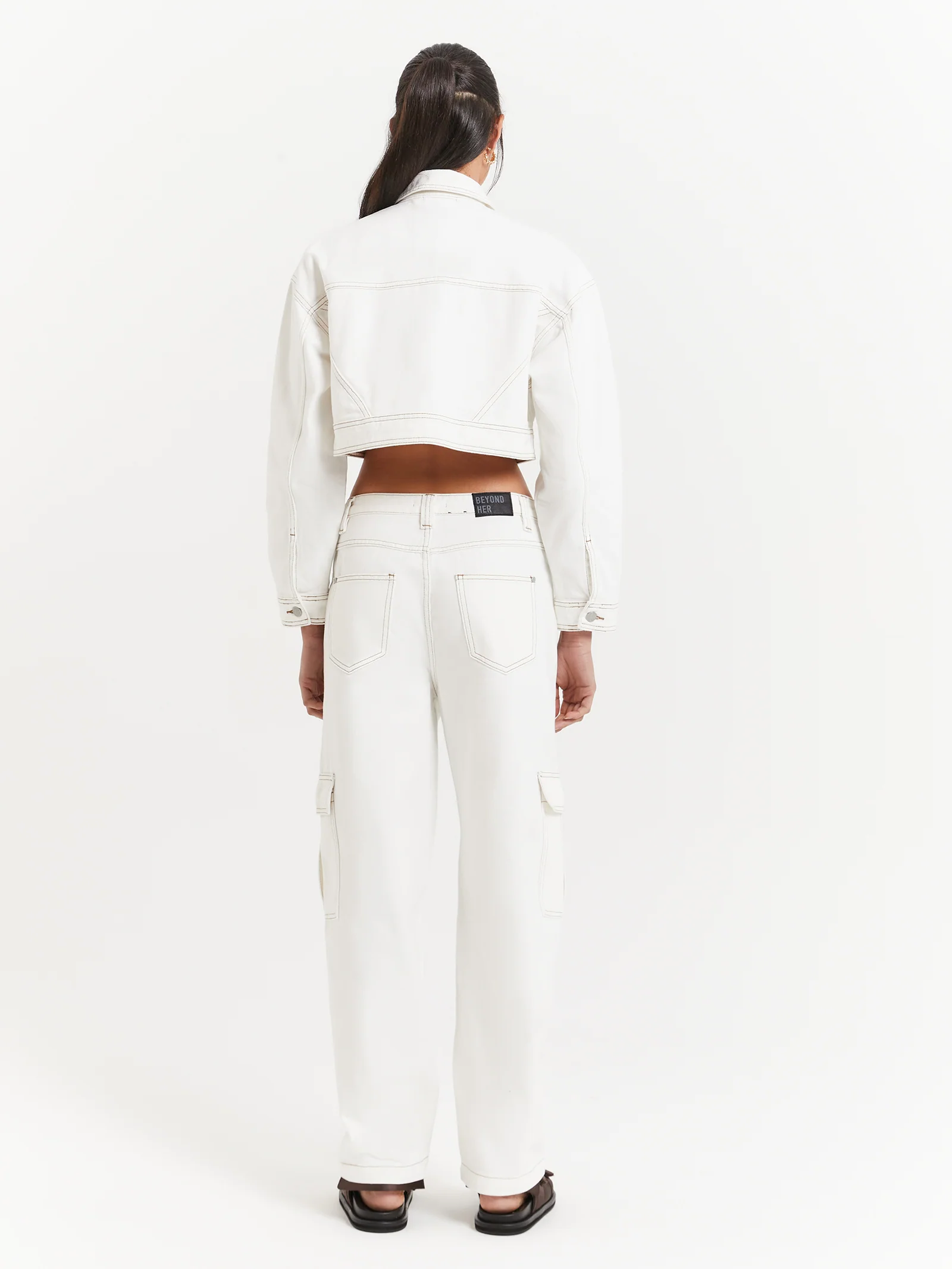 Carrie Cropped Trucker - Image 5