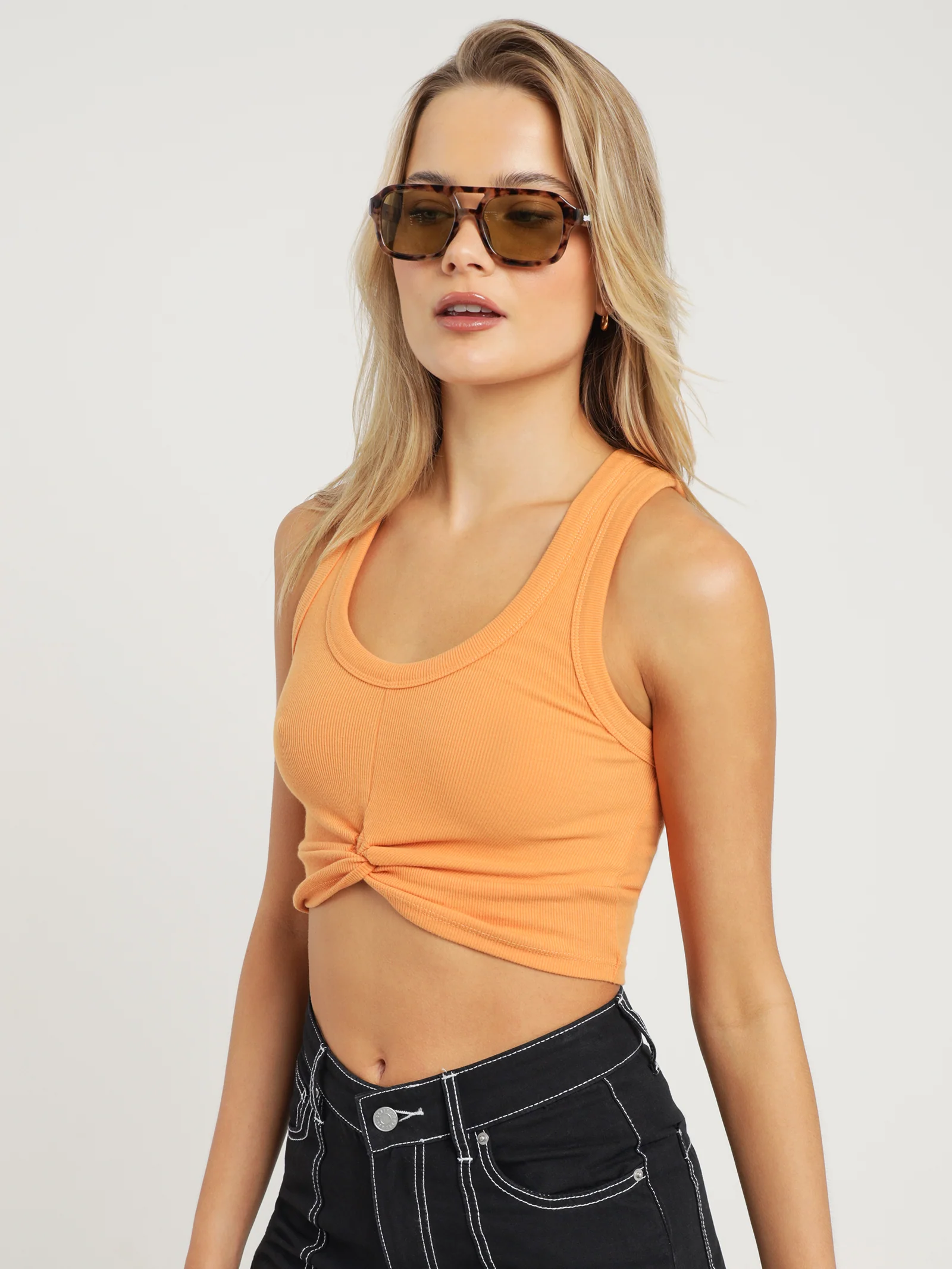 Carrie Twist Tank - Image 5