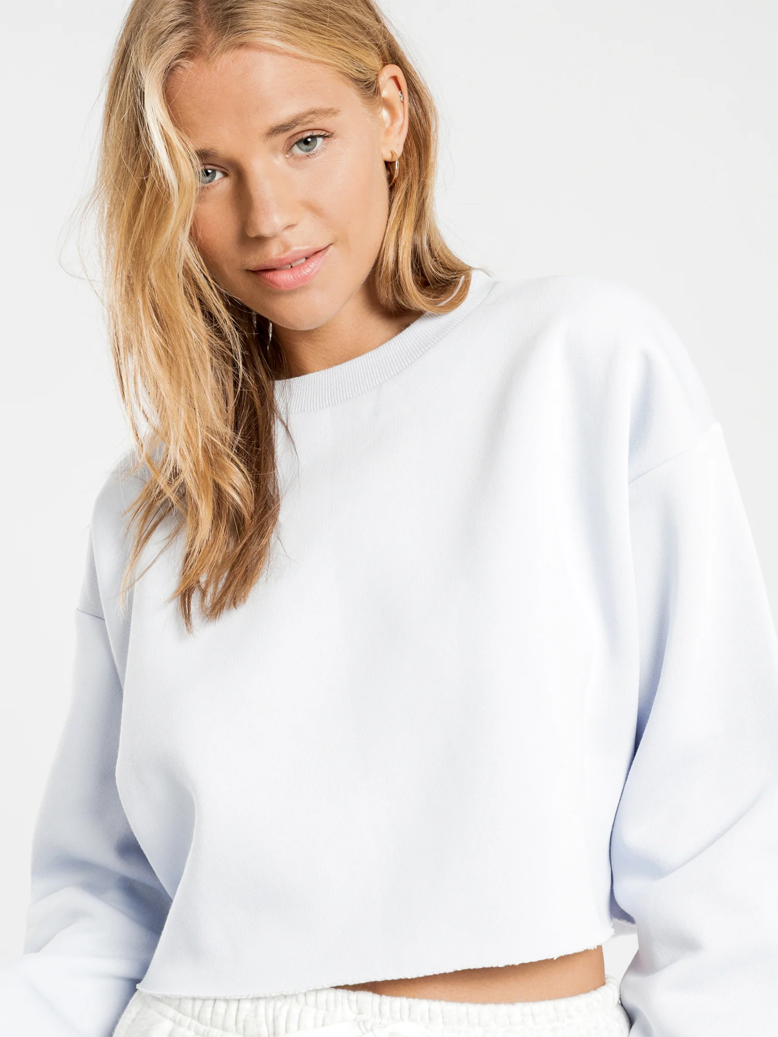 Carter Classic Crop Sweater - Image 3