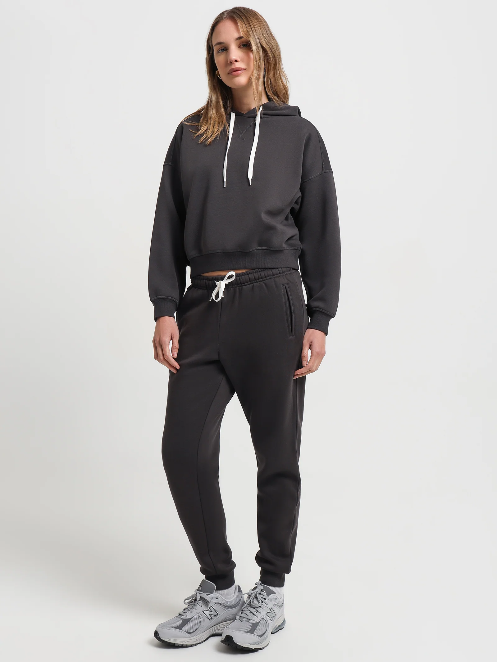 Carter Classic Hoodie - Image 4