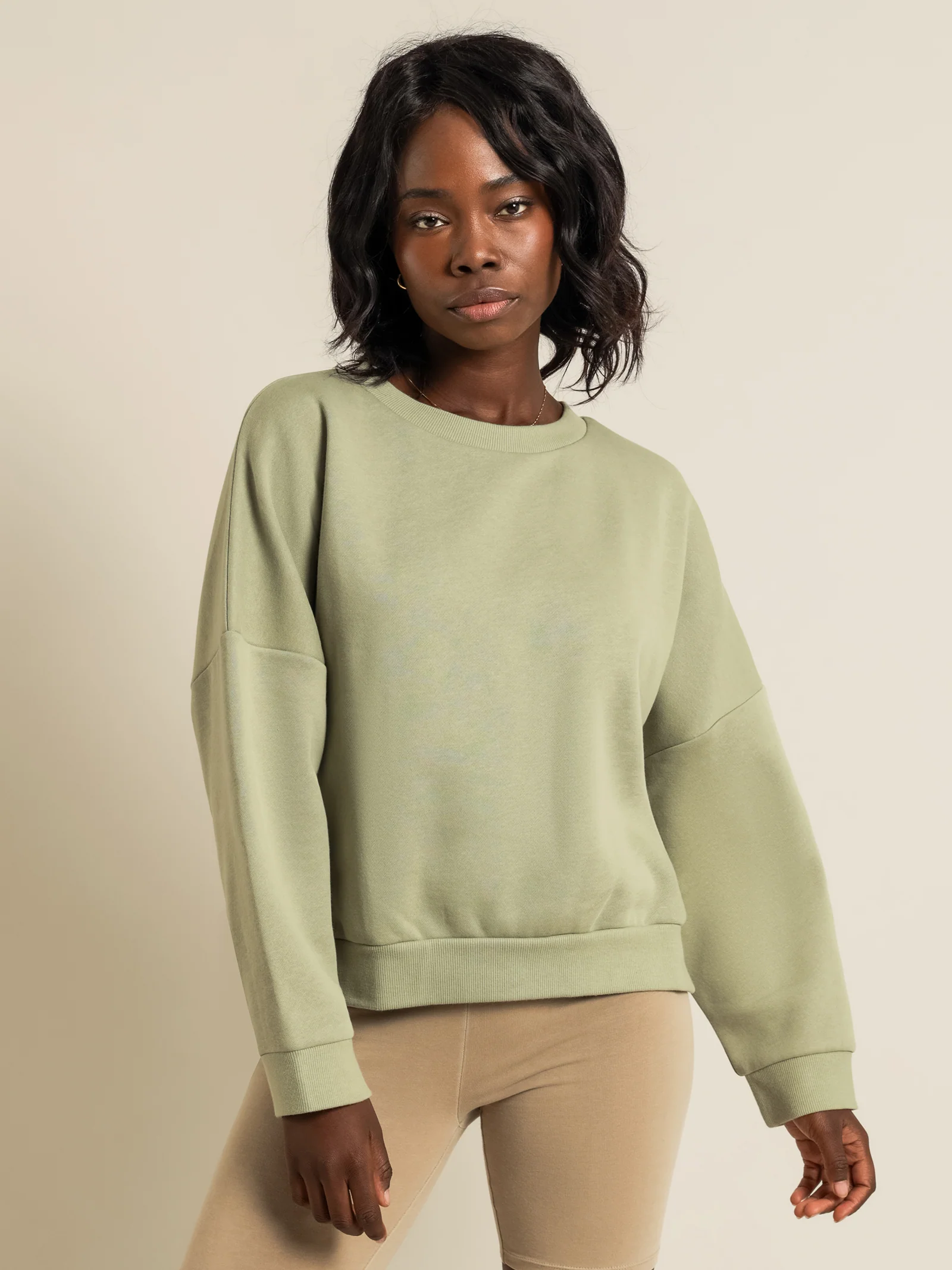 Carter Classic Oversized Sweater - Image 3