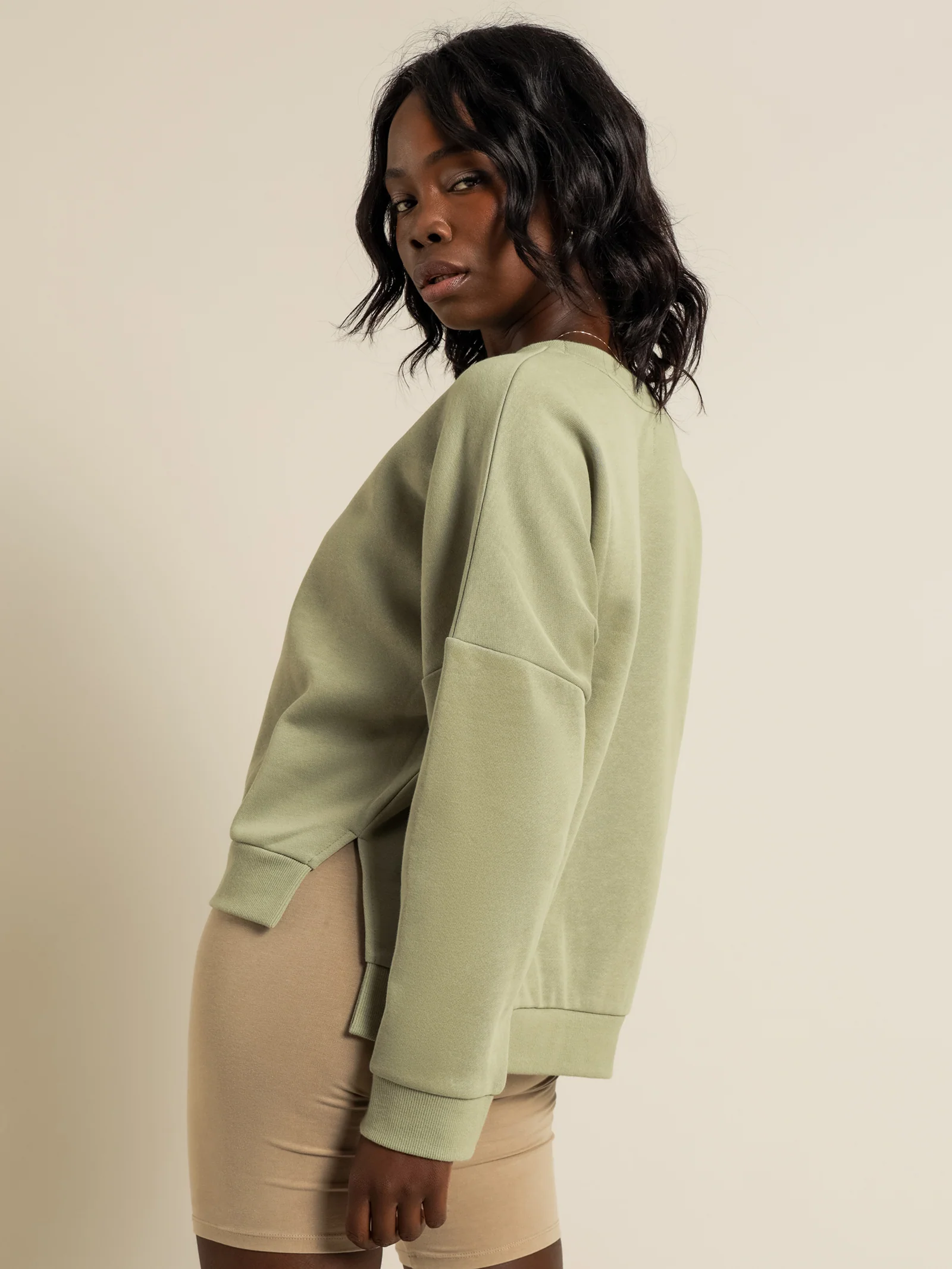 Carter Classic Oversized Sweater - Image 7