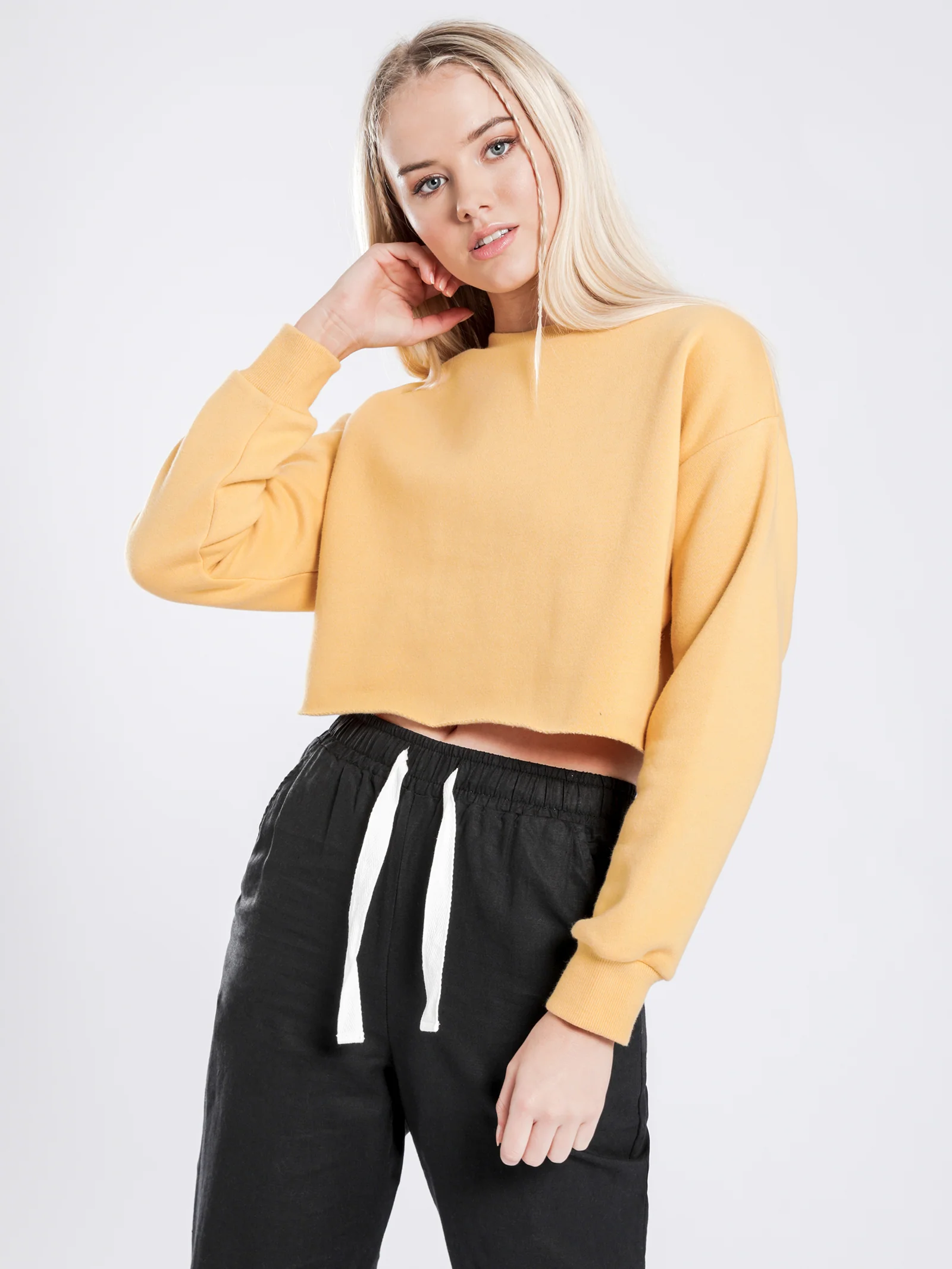 Carter Crop Sweat - Image 6