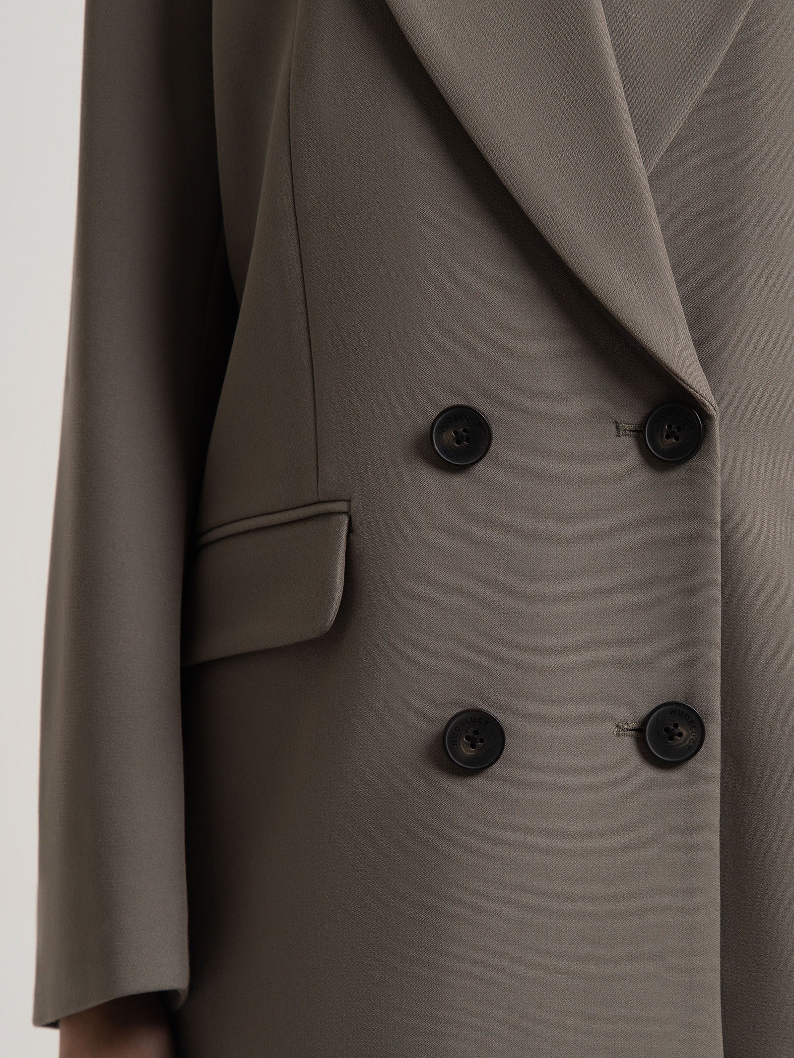 Caspian Oversized Blazer - Image 3
