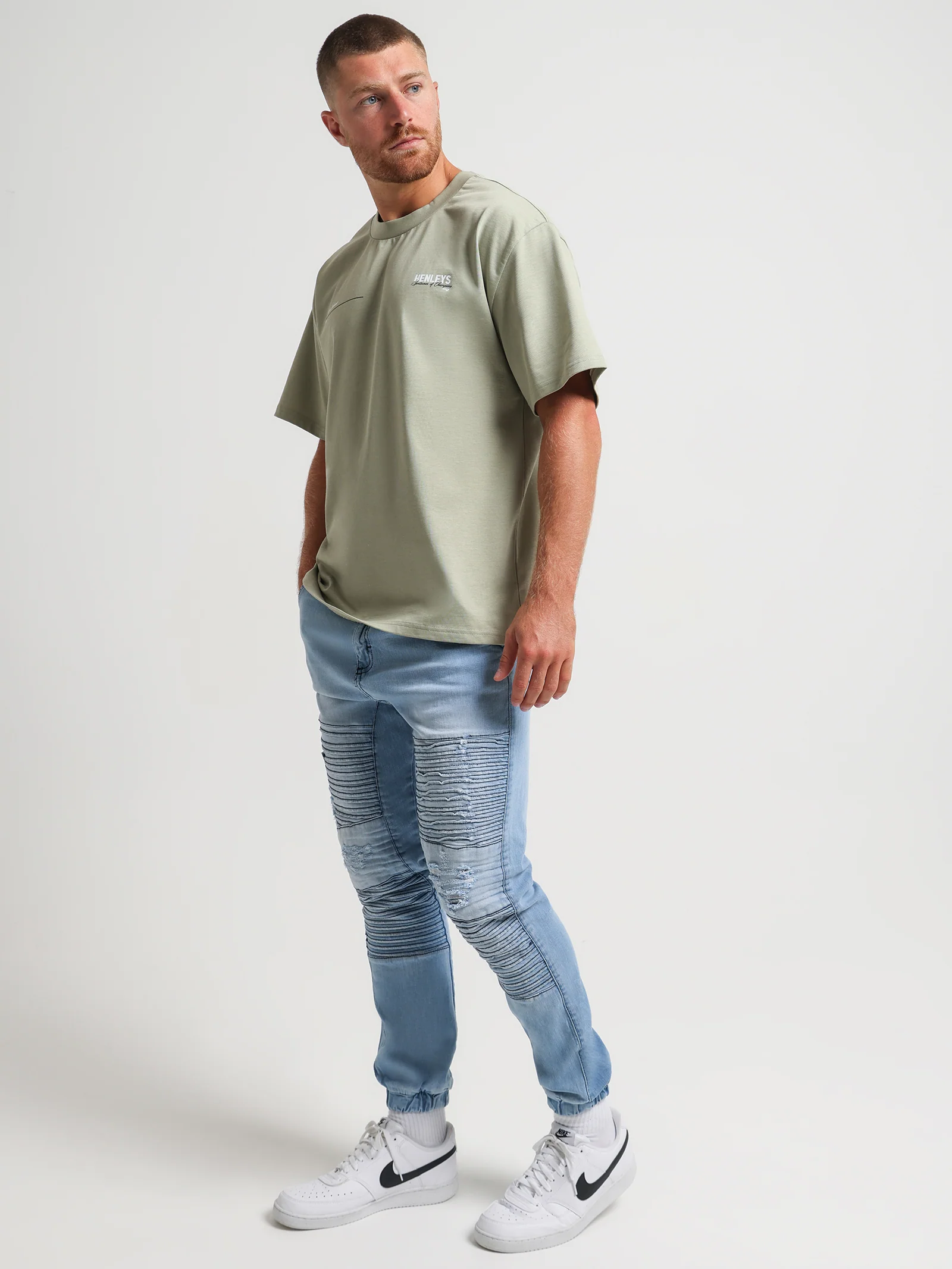 Champions T-Shirt - Image 4