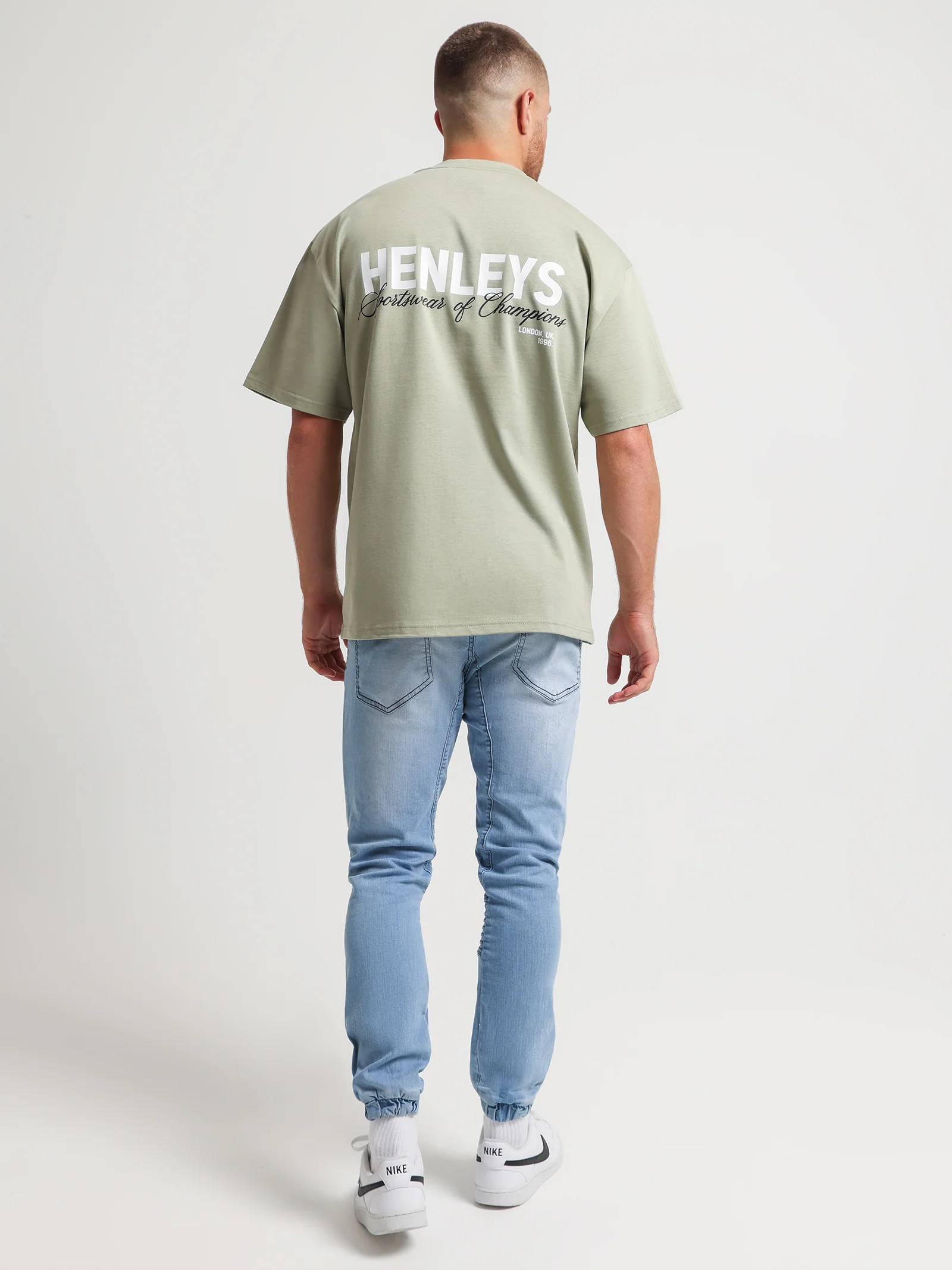 Champions T-Shirt - Image 5