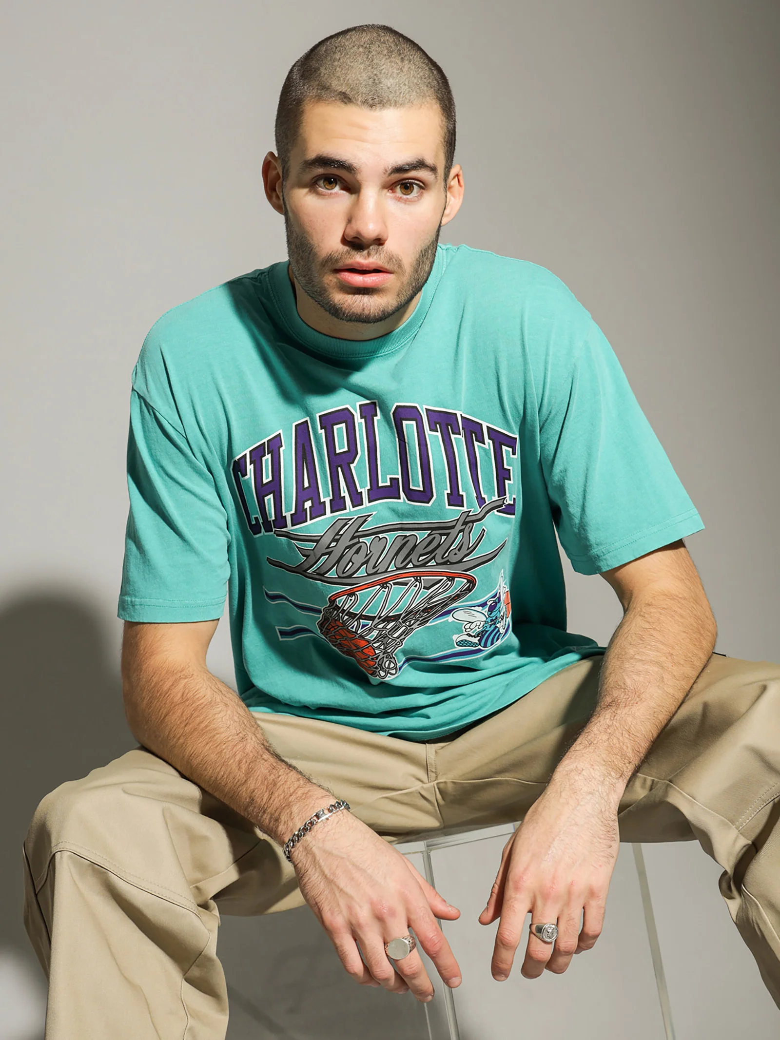 Charlotte Hornets T-Shirt - Image 3