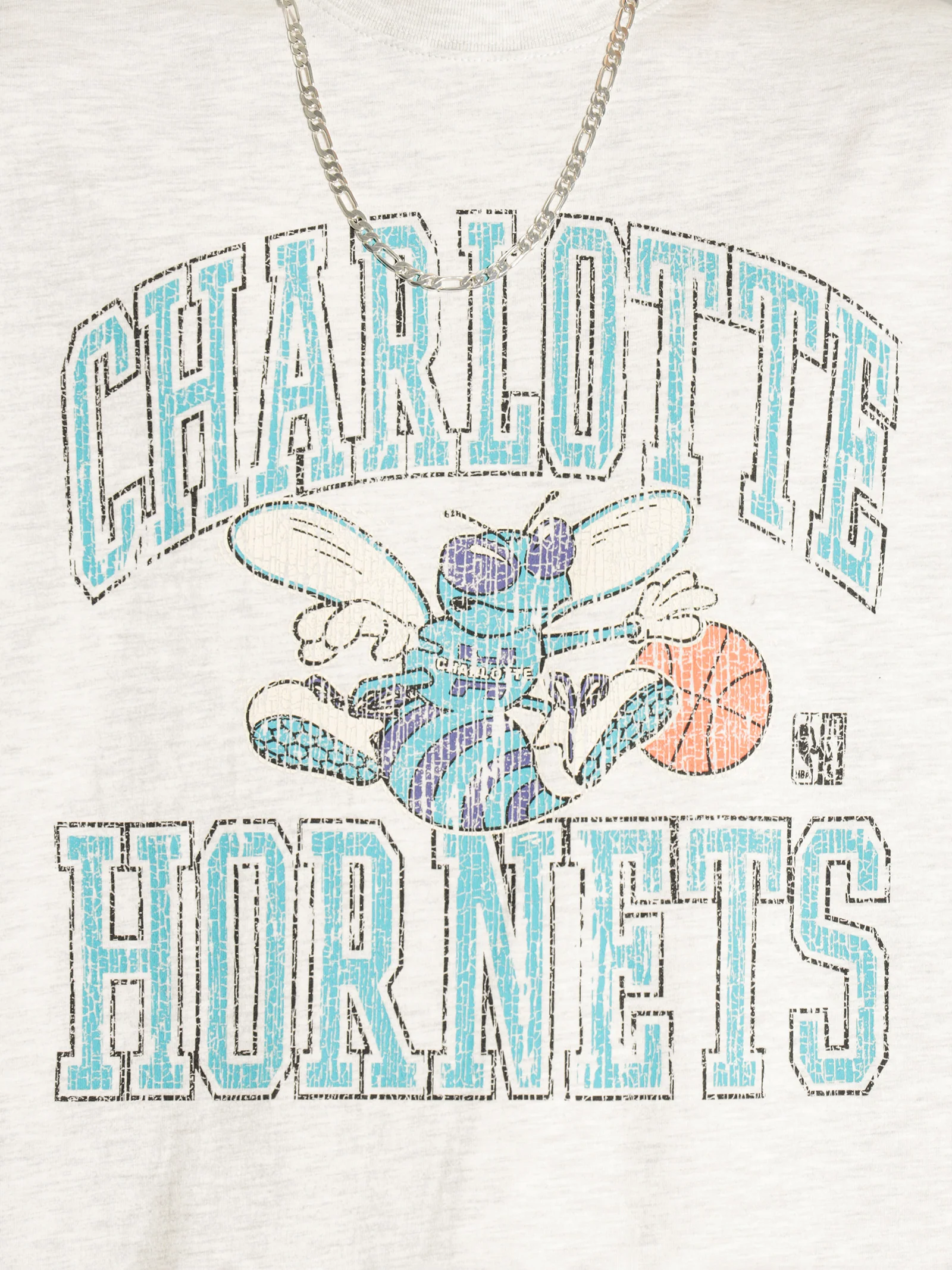 Charlotte Hornets T-Shirt - Image 5