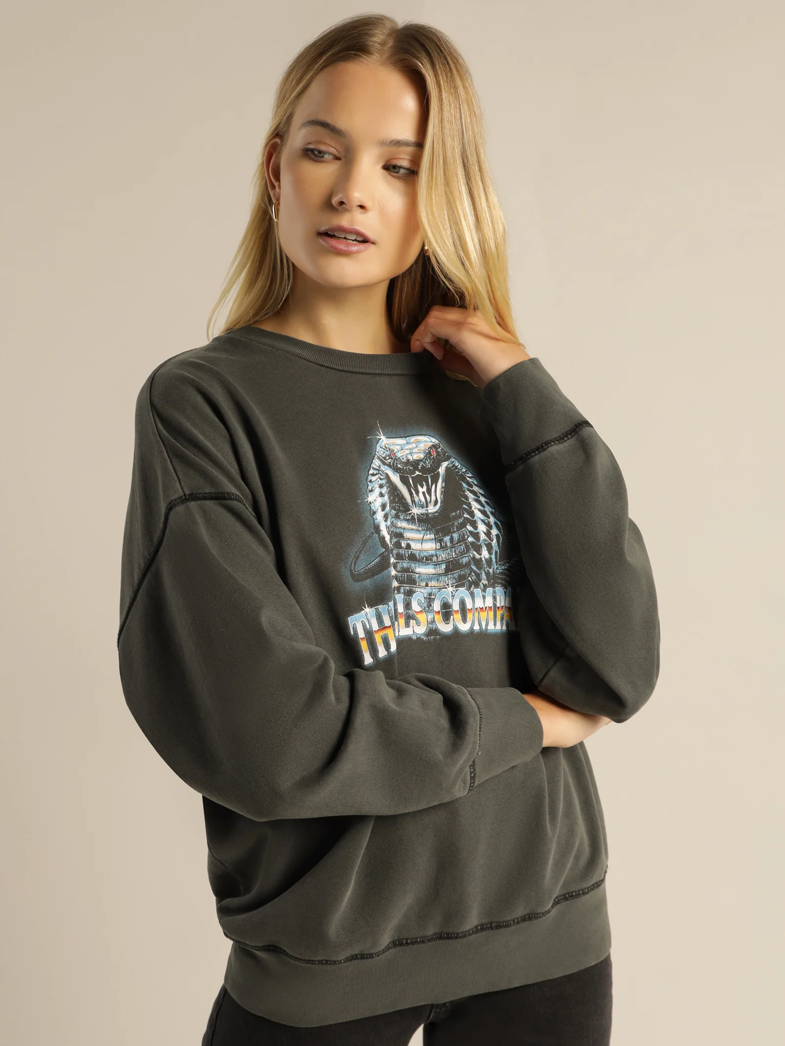 Chrome Cobra Slouch Crew - Image 3