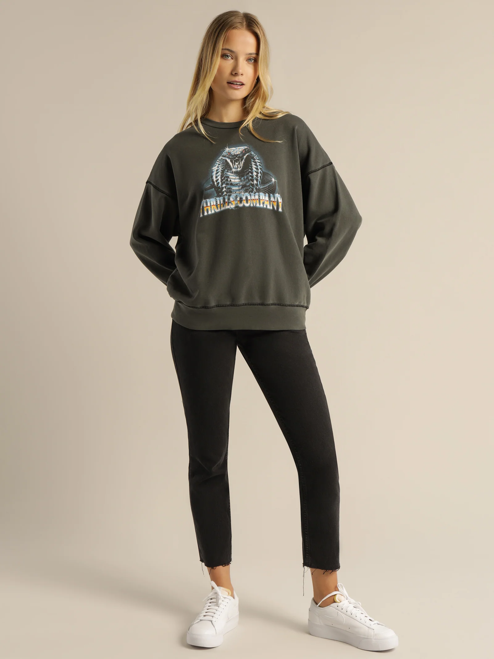 Chrome Cobra Slouch Crew - Image 4