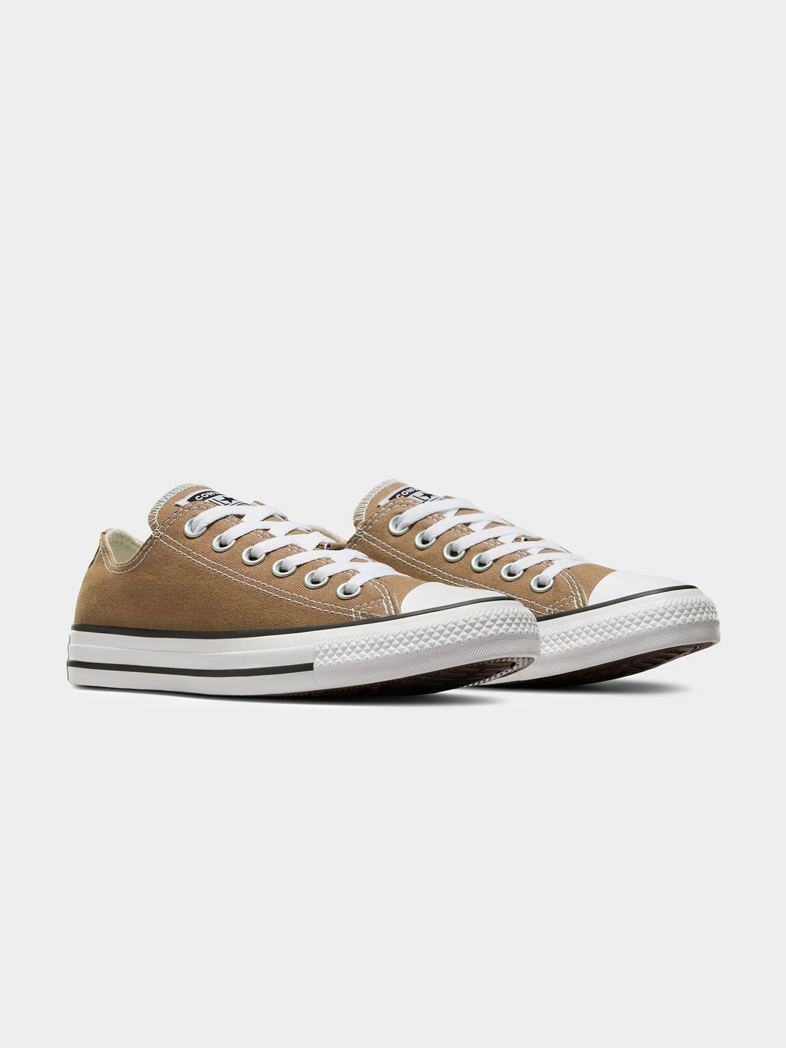 Chuck Taylor - Image 3