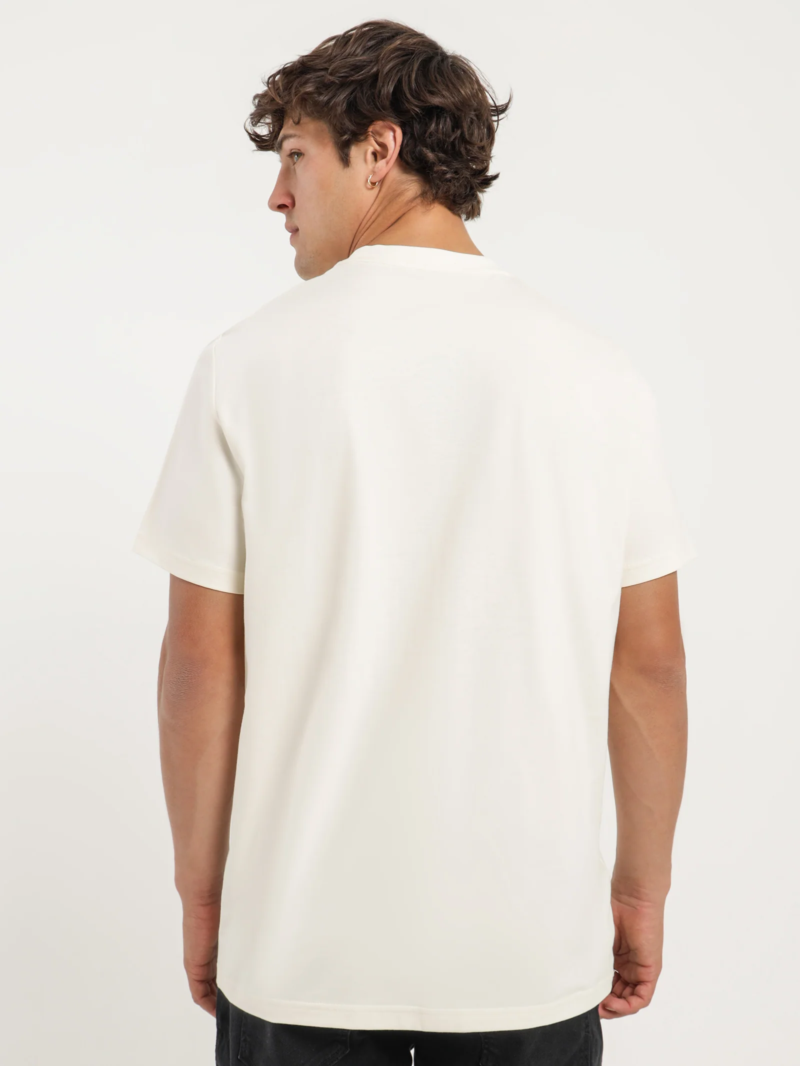 Circle Branding T-Shirt - Image 6