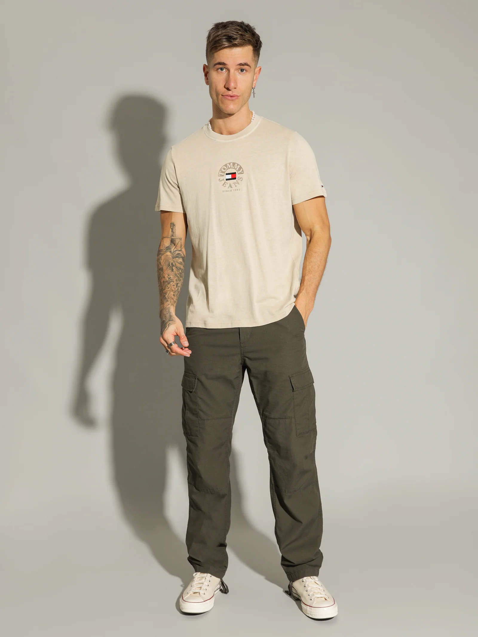 Circle Logo T-Shirt - Image 4