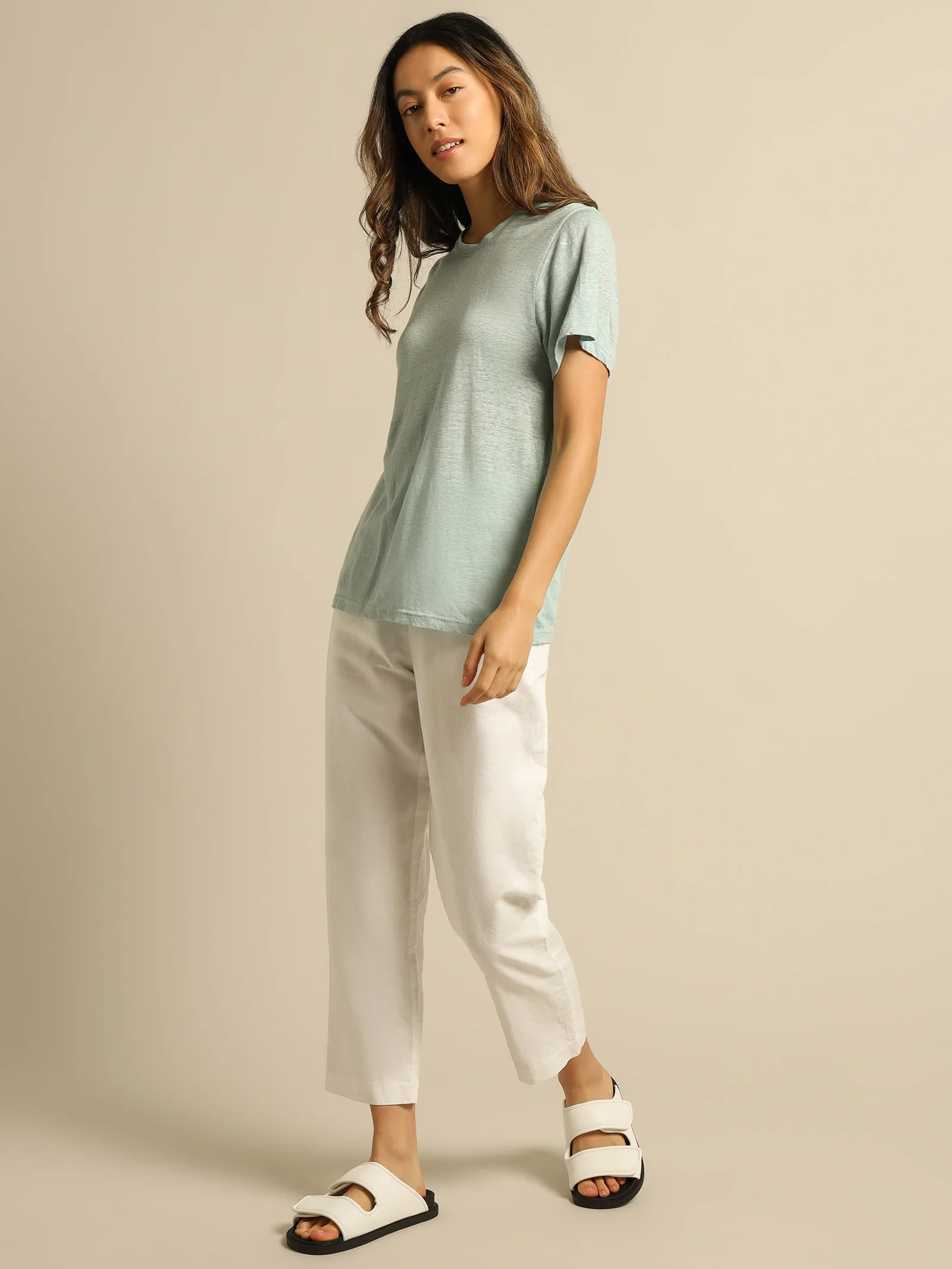 Clara Linen T-Shirt - Image 4