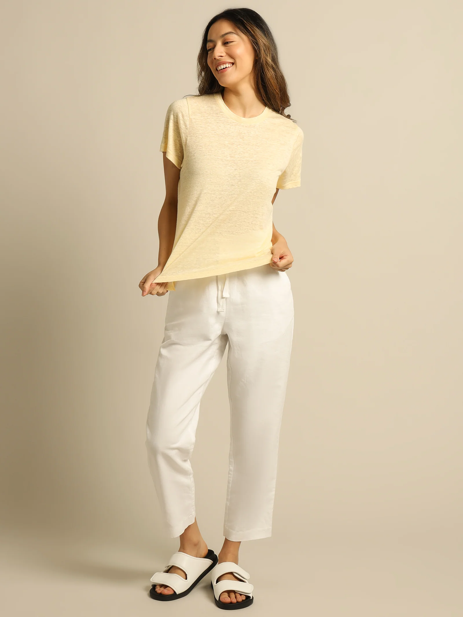 Clara Linen T-Shirt - Image 4