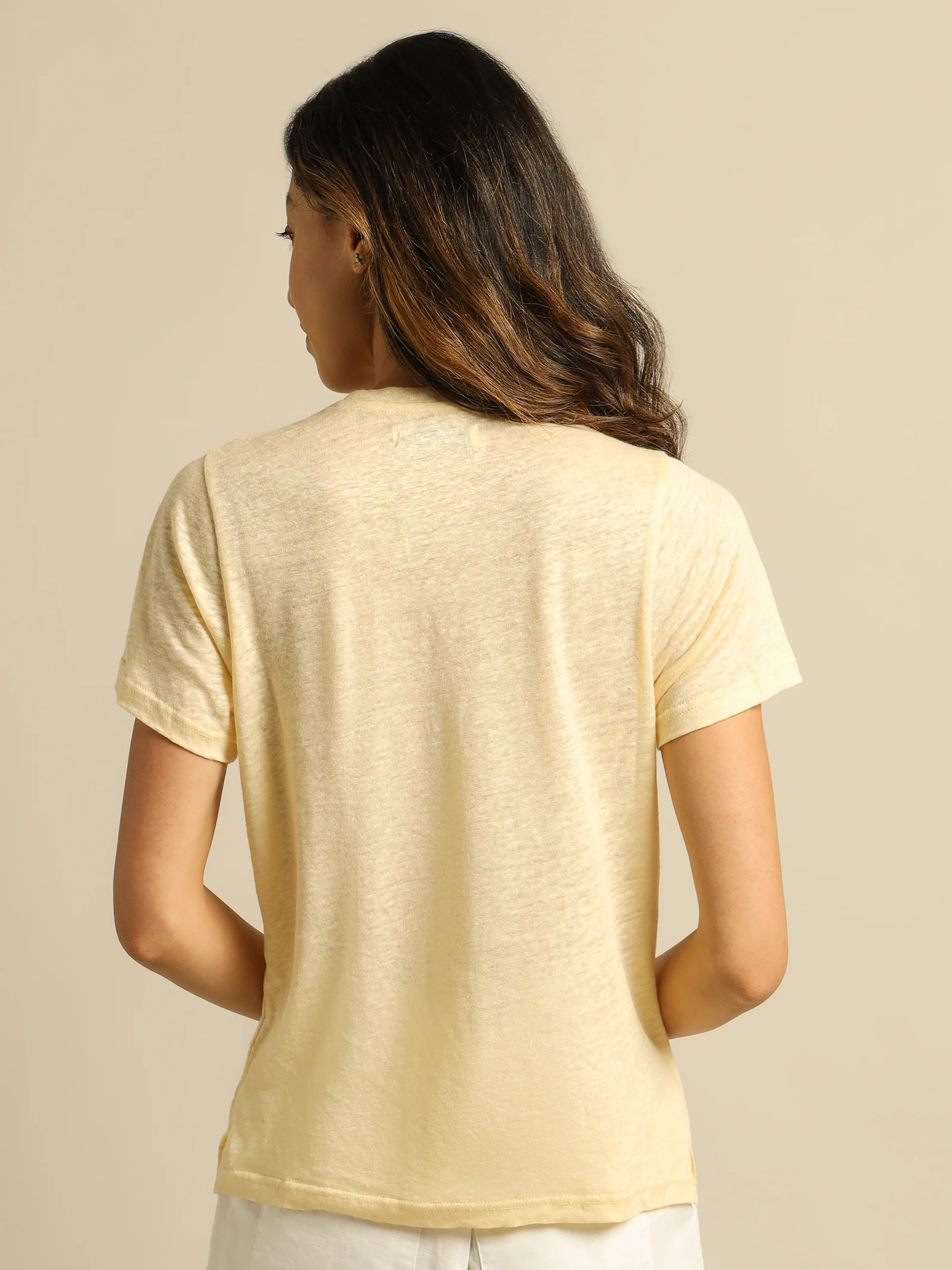 Clara Linen T-Shirt - Image 6