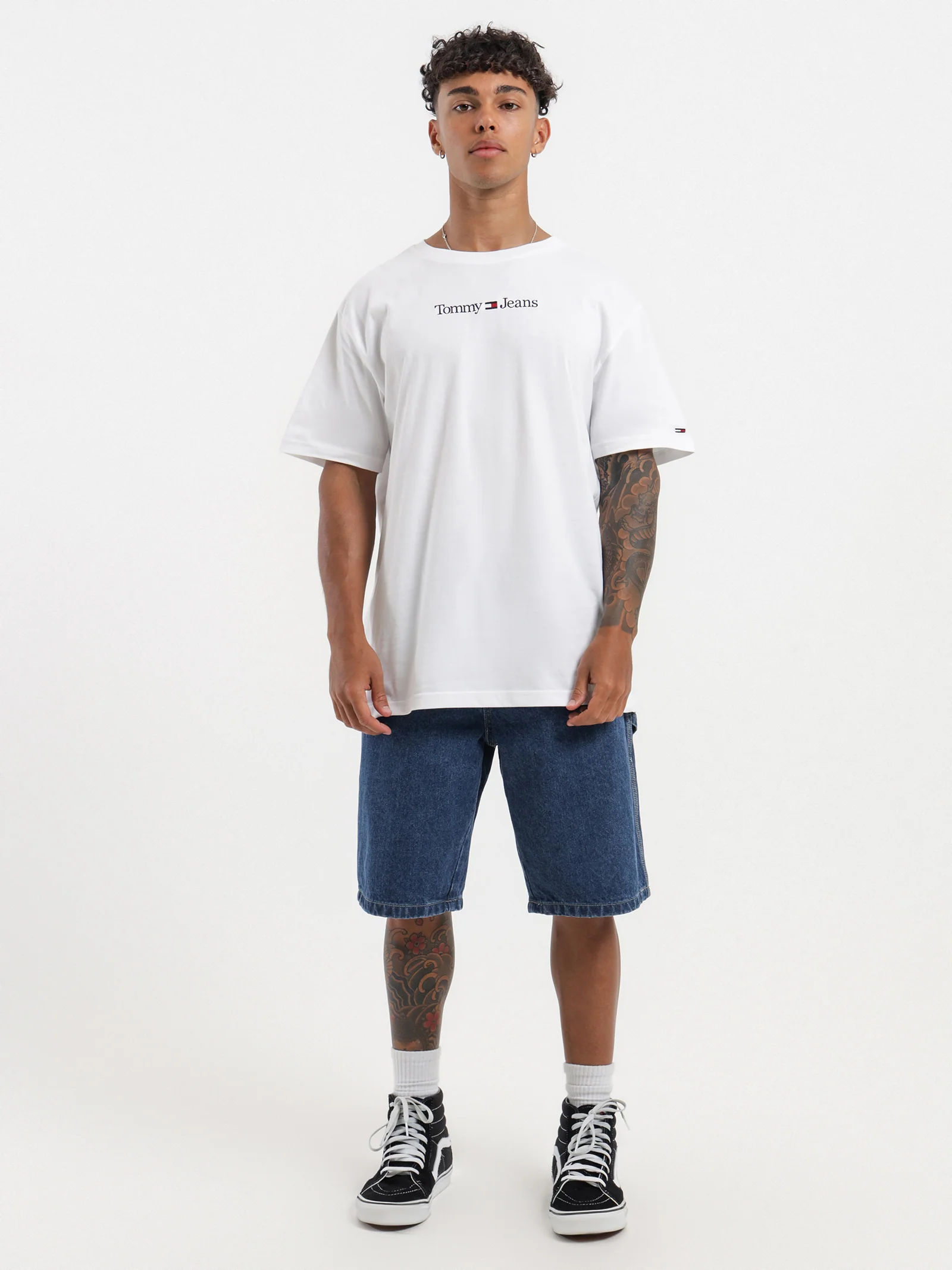 Classic Linear Logo T-Shirt - Image 3
