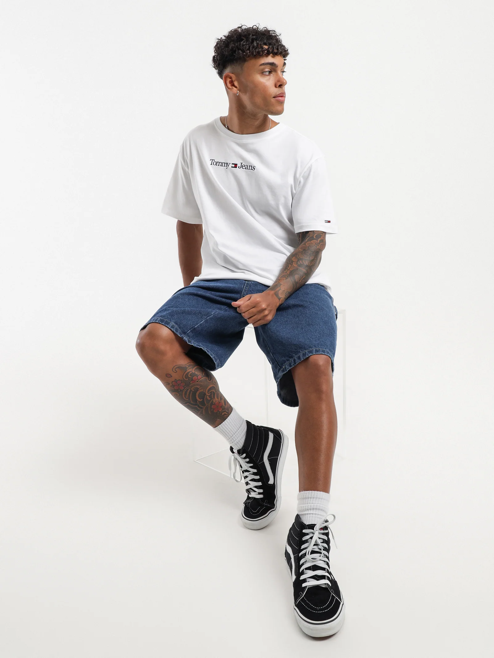 Classic Linear Logo T-Shirt - Image 4