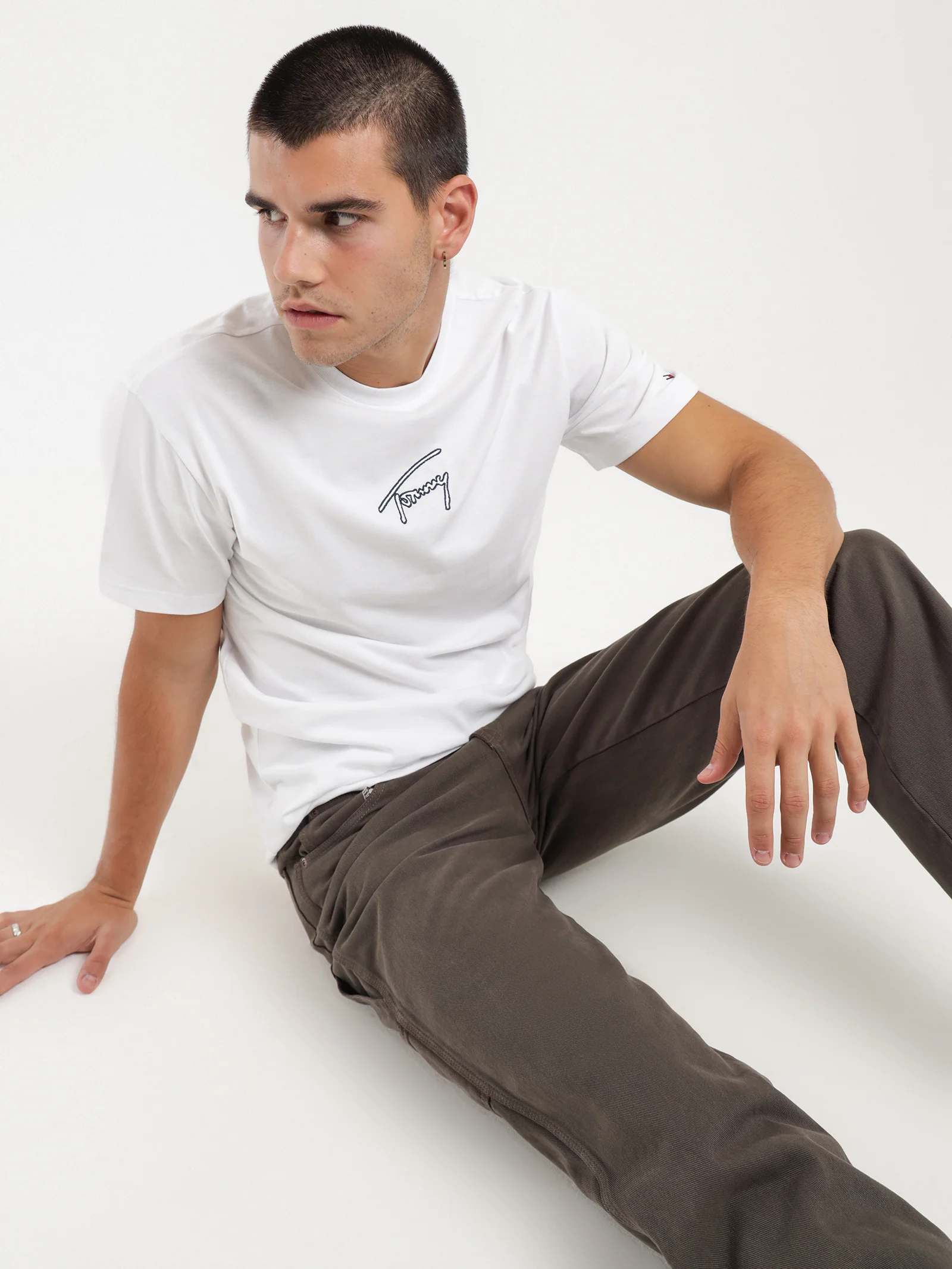 Classic Signature Logo T-Shirt - Image 2