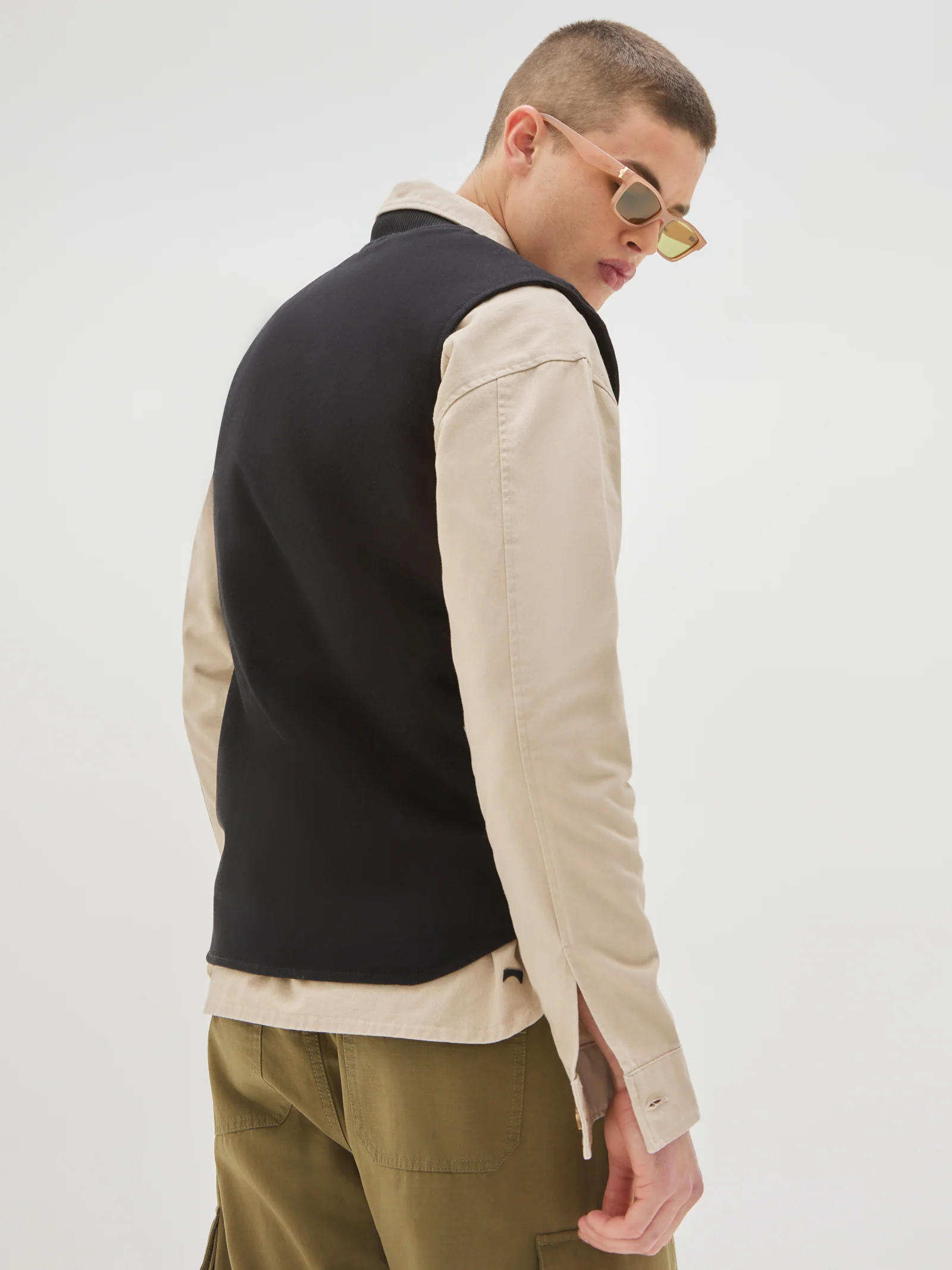 Classic Vest - Image 3