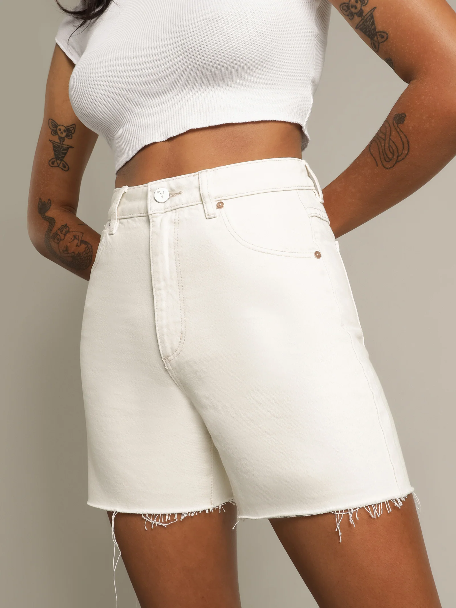 Claudia Cut Off Shorts - Image 4