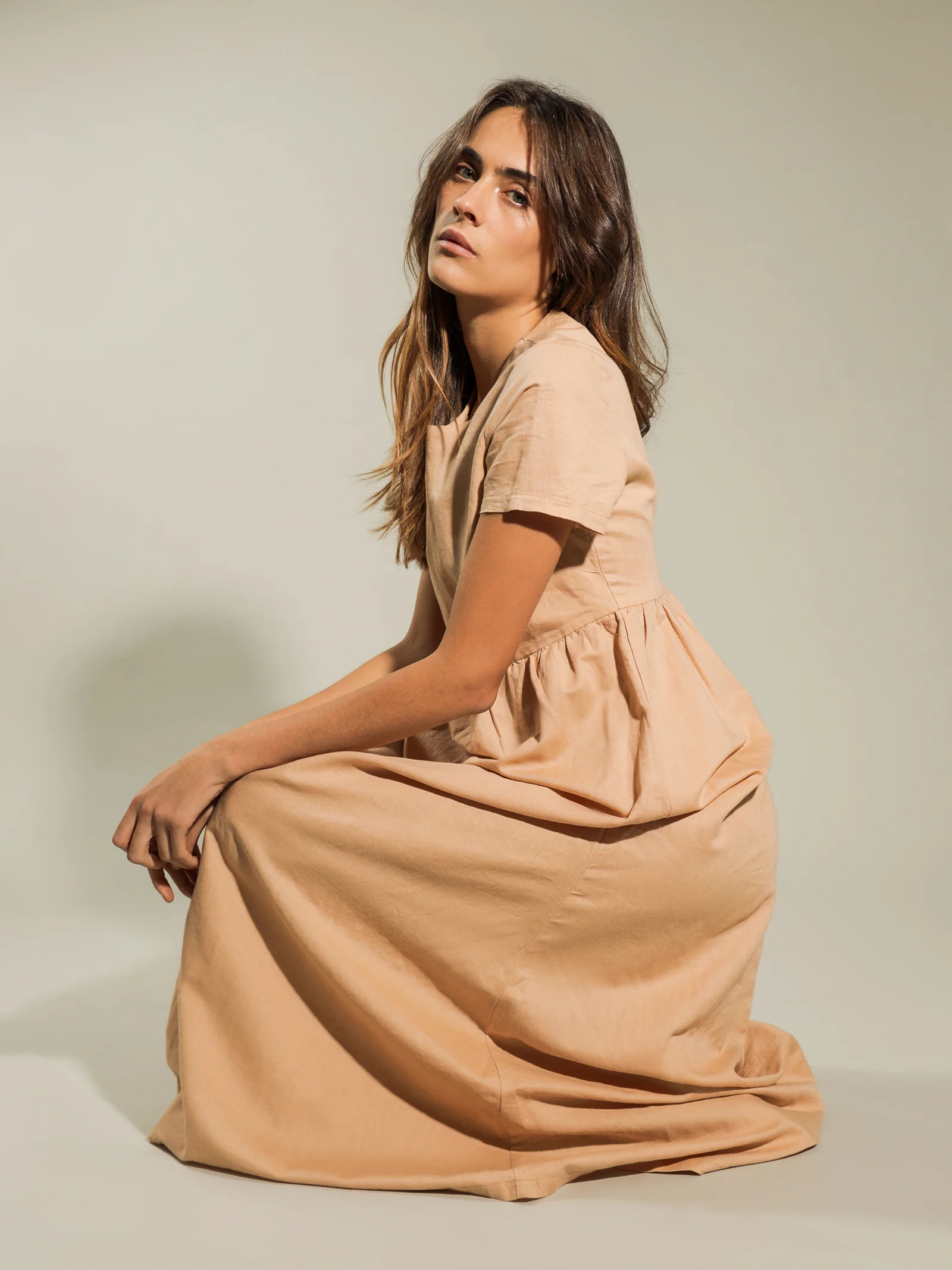 Claudia Linen Maxi Dress - Image 5
