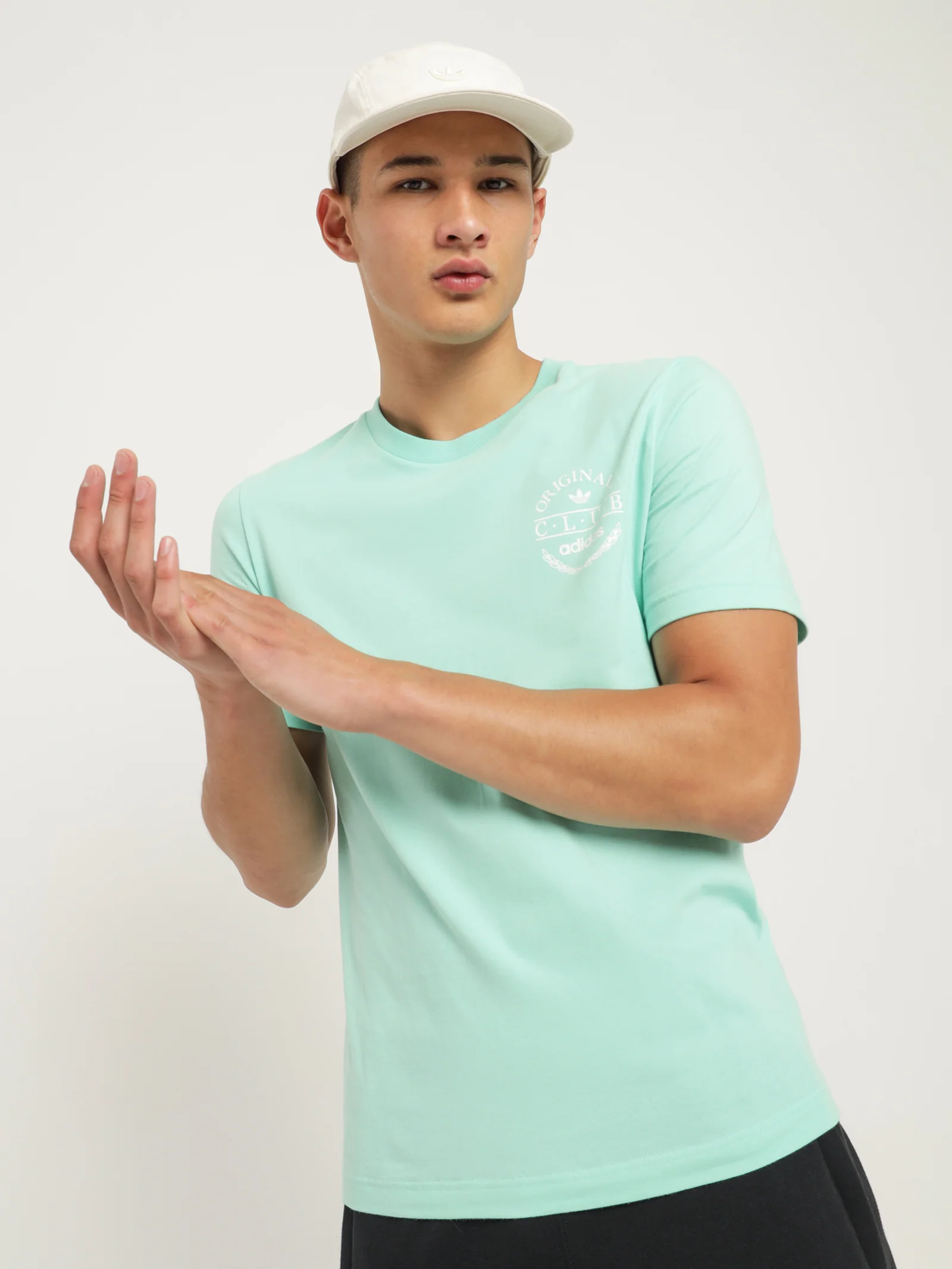 Club T-Shirt - Image 6