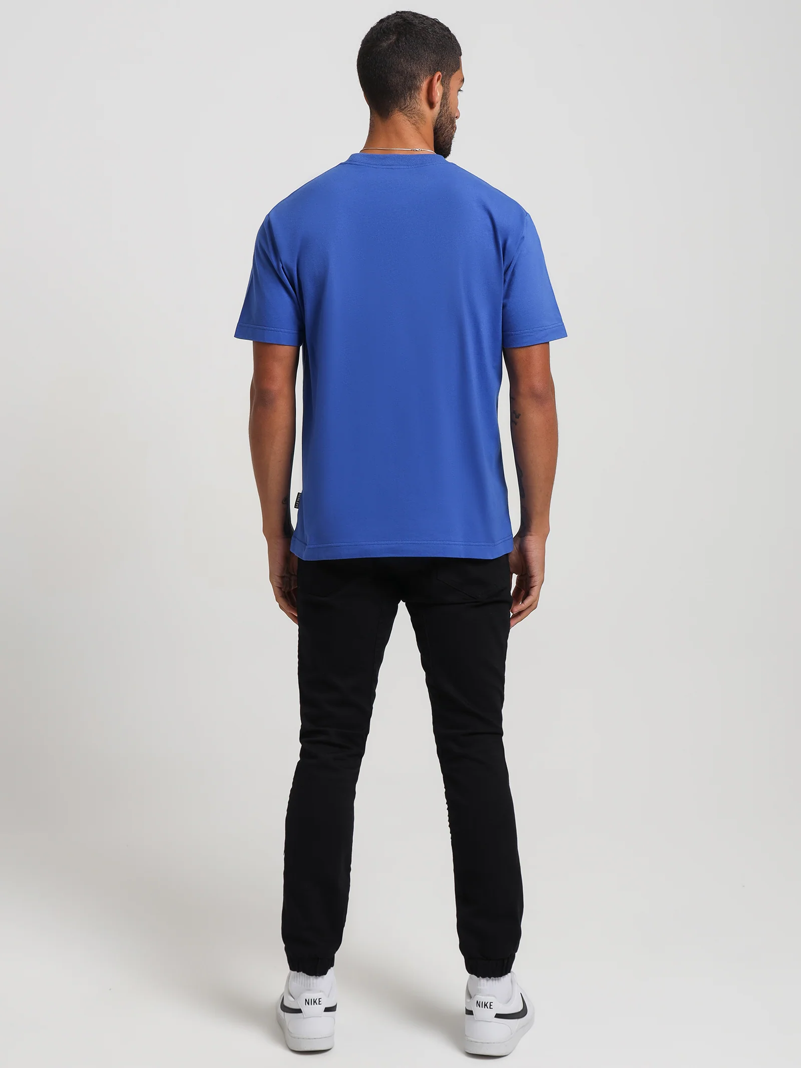 Club T-Shirt - Image 7