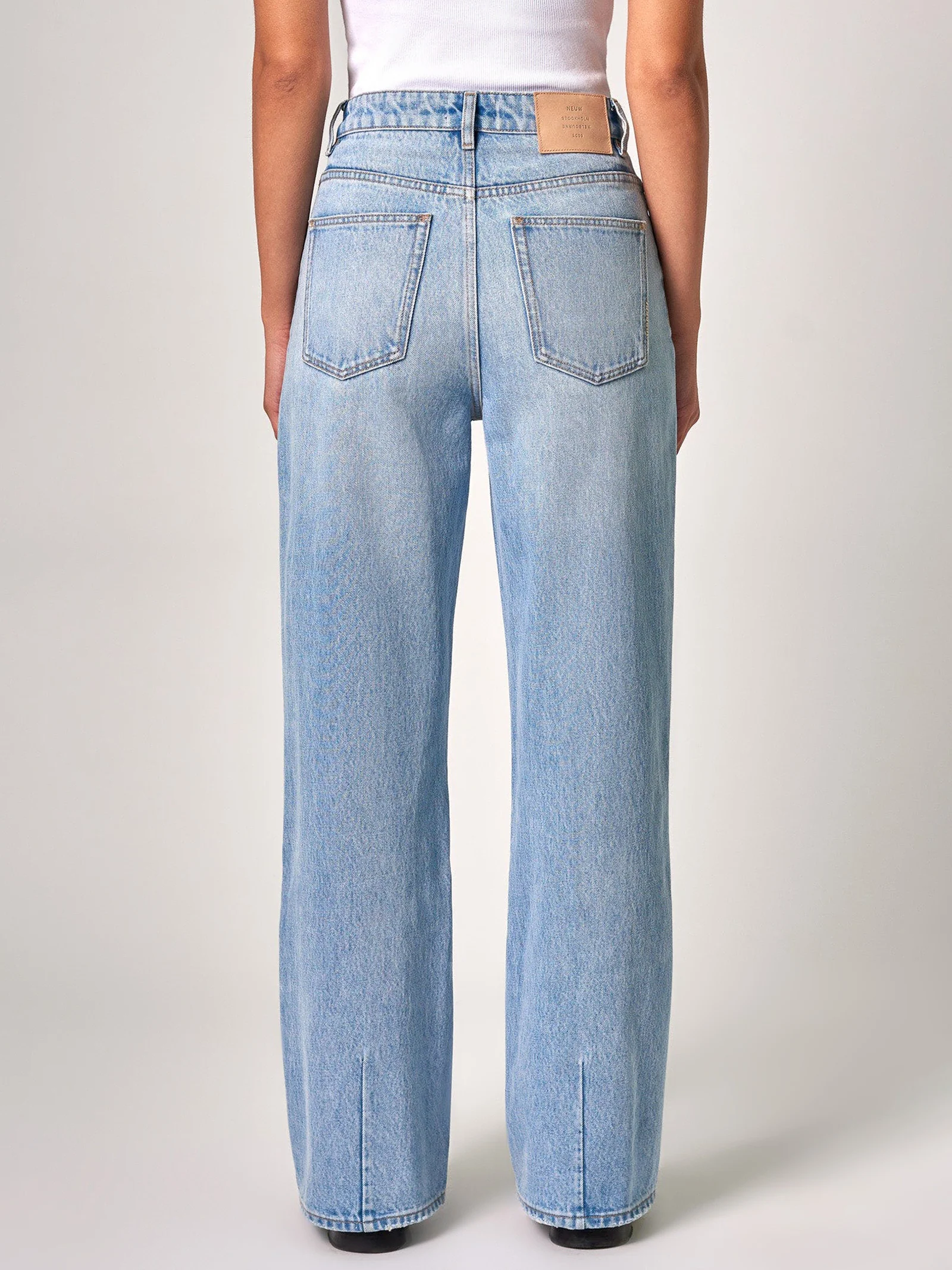Coco Relaxed Brooklyn Jeans - Image 4