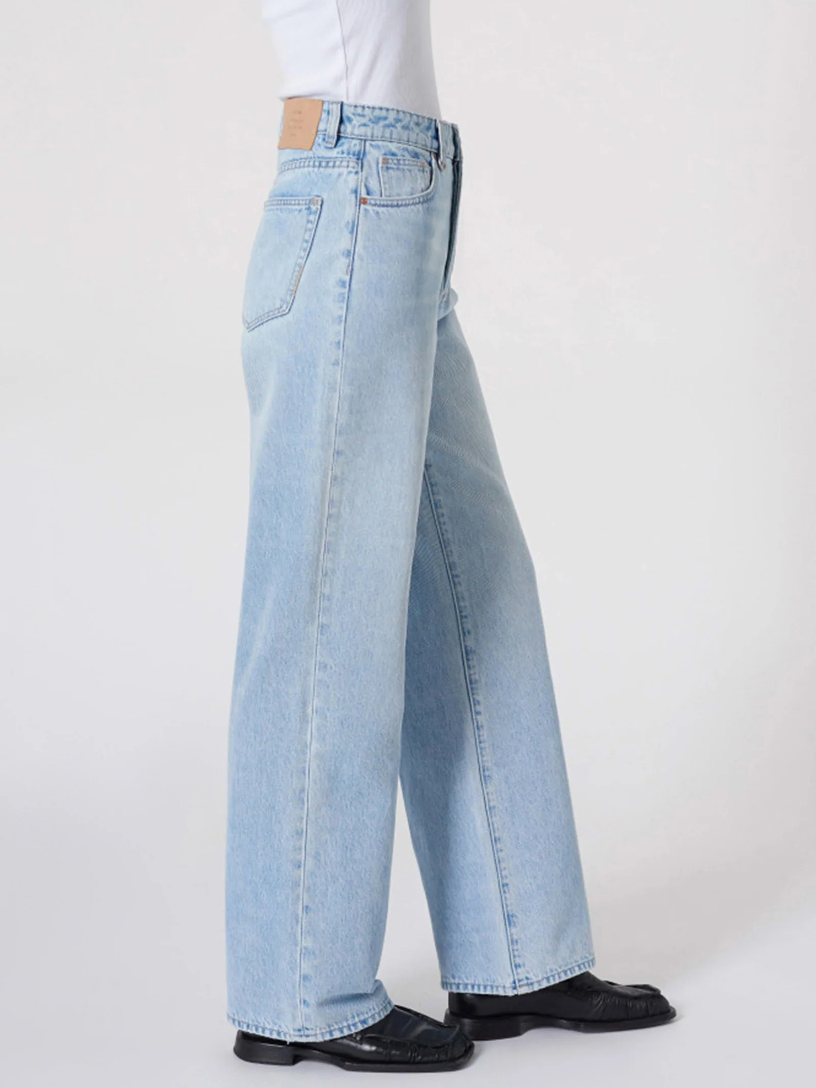 Coco Relaxed Jeans - Image 2