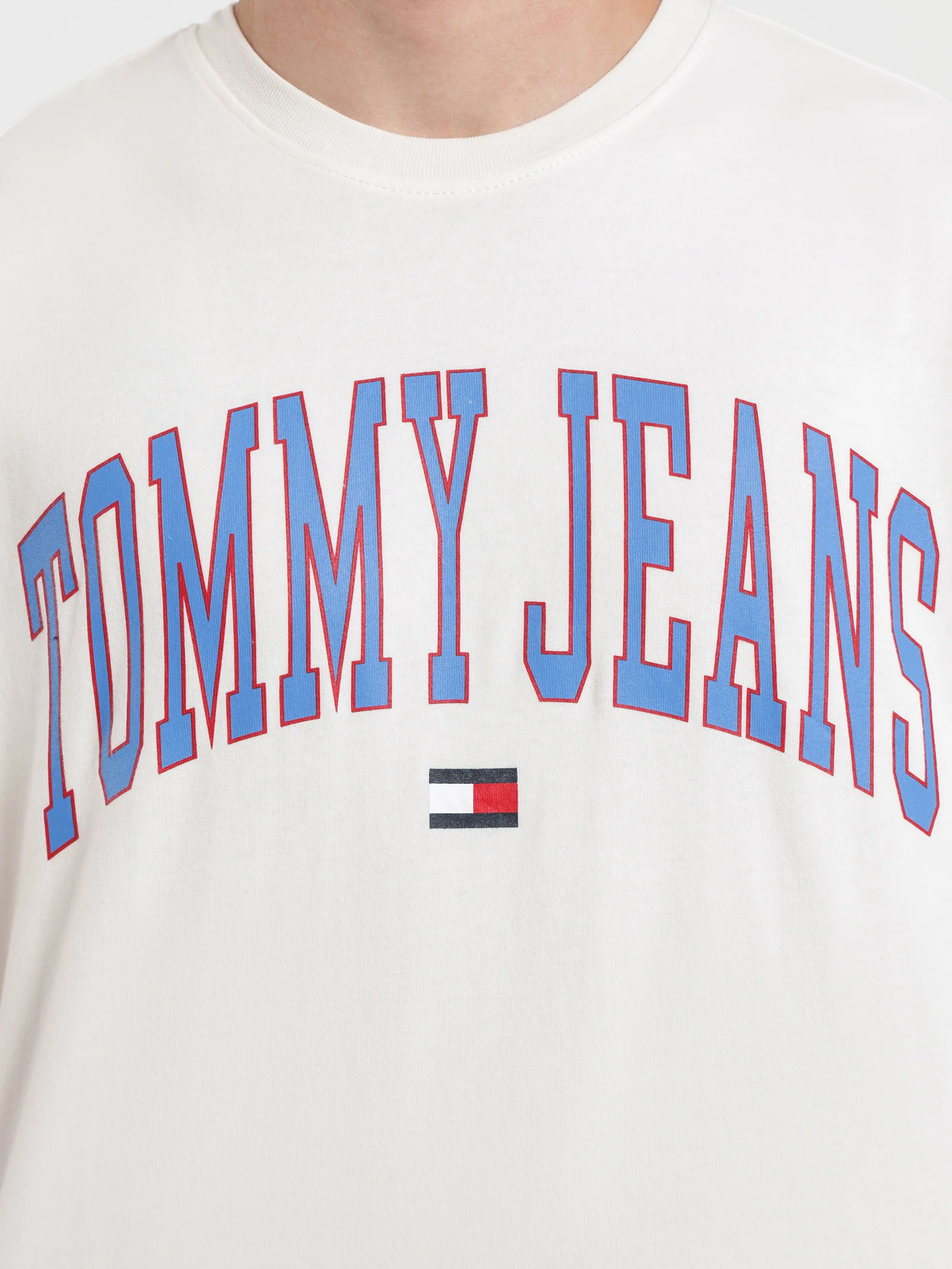 College Logo T-Shirt - Image 3
