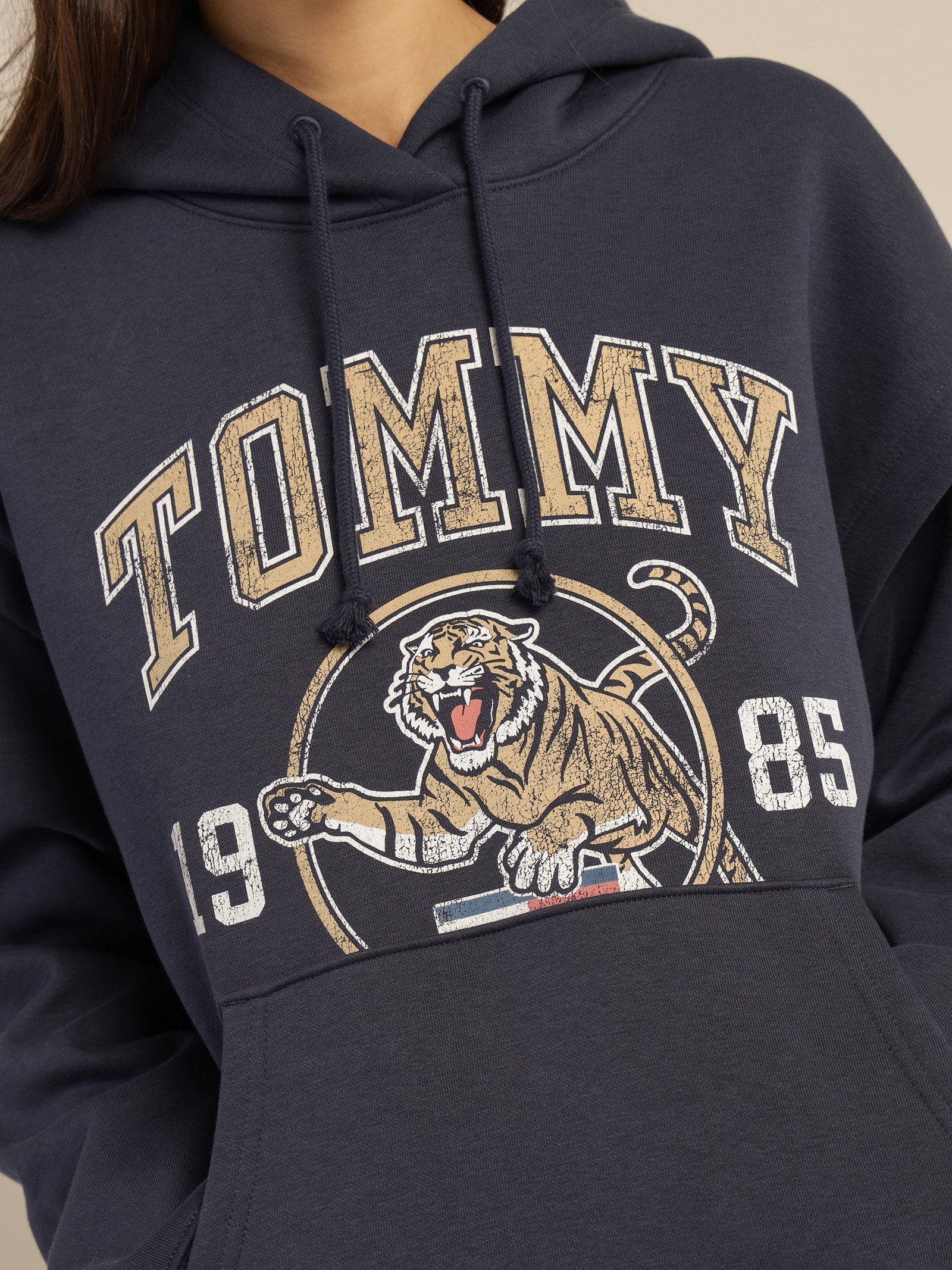 College Tiger Logo Relaxed Hoodie - Image 5
