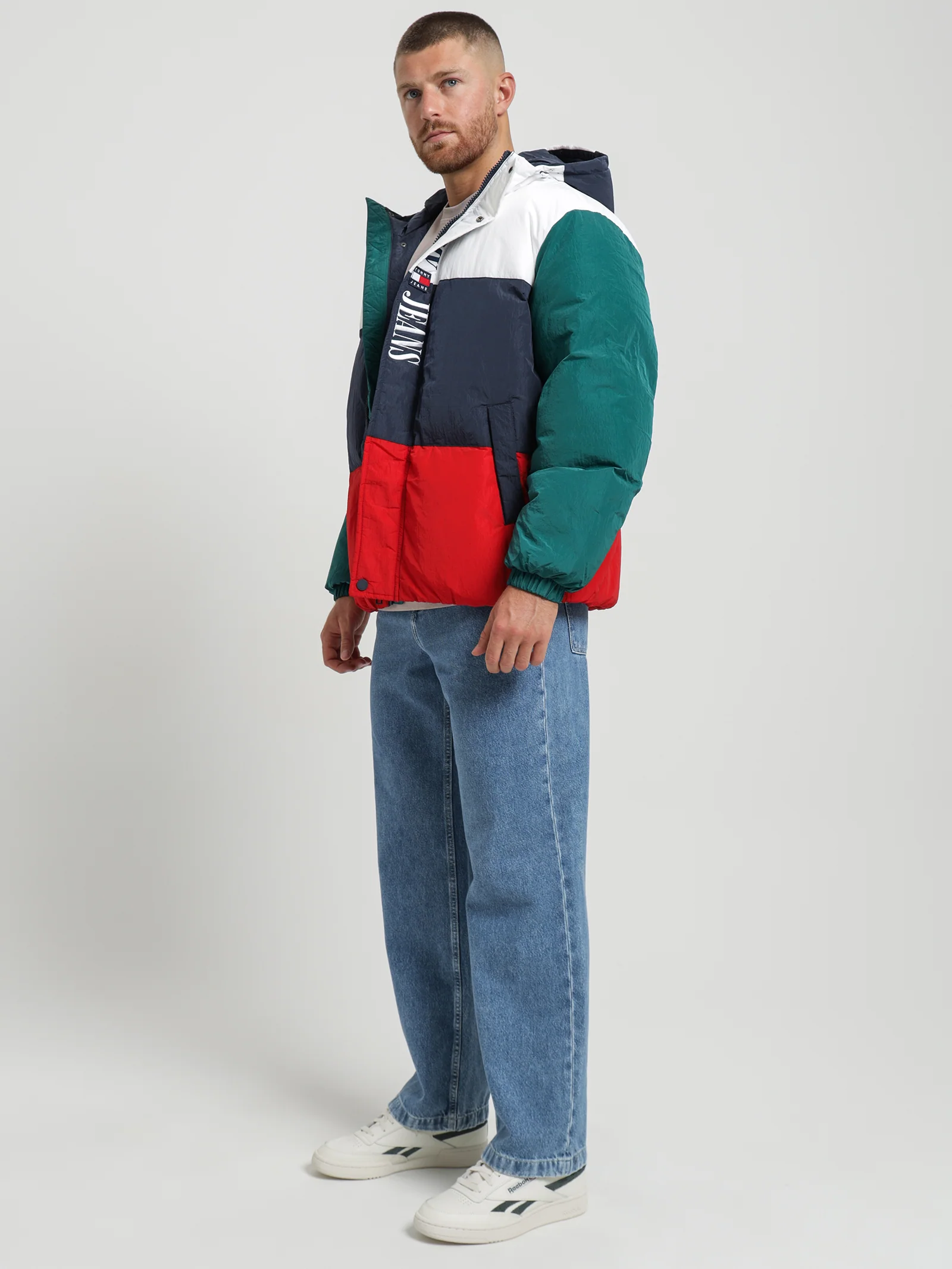 Colour-Blocked Oversized Hooded Puffer Jacket - Image 2