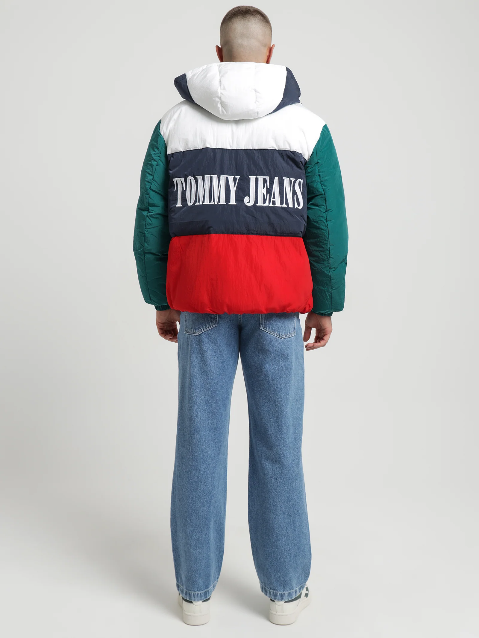 Colour-Blocked Oversized Hooded Puffer Jacket - Image 6