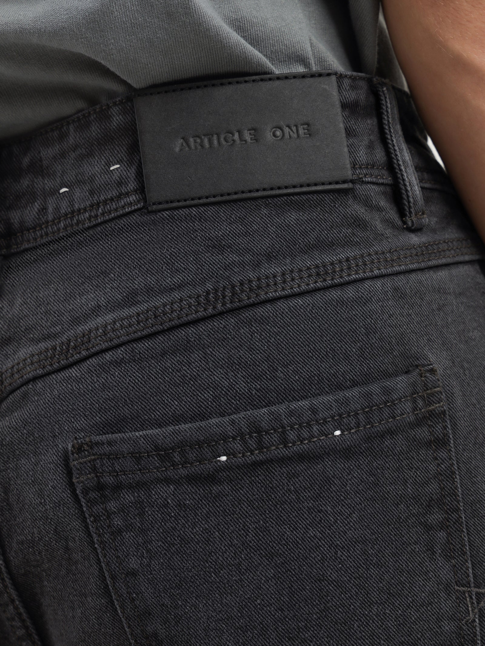 Colt Relaxed Denim Shorts - Image 5