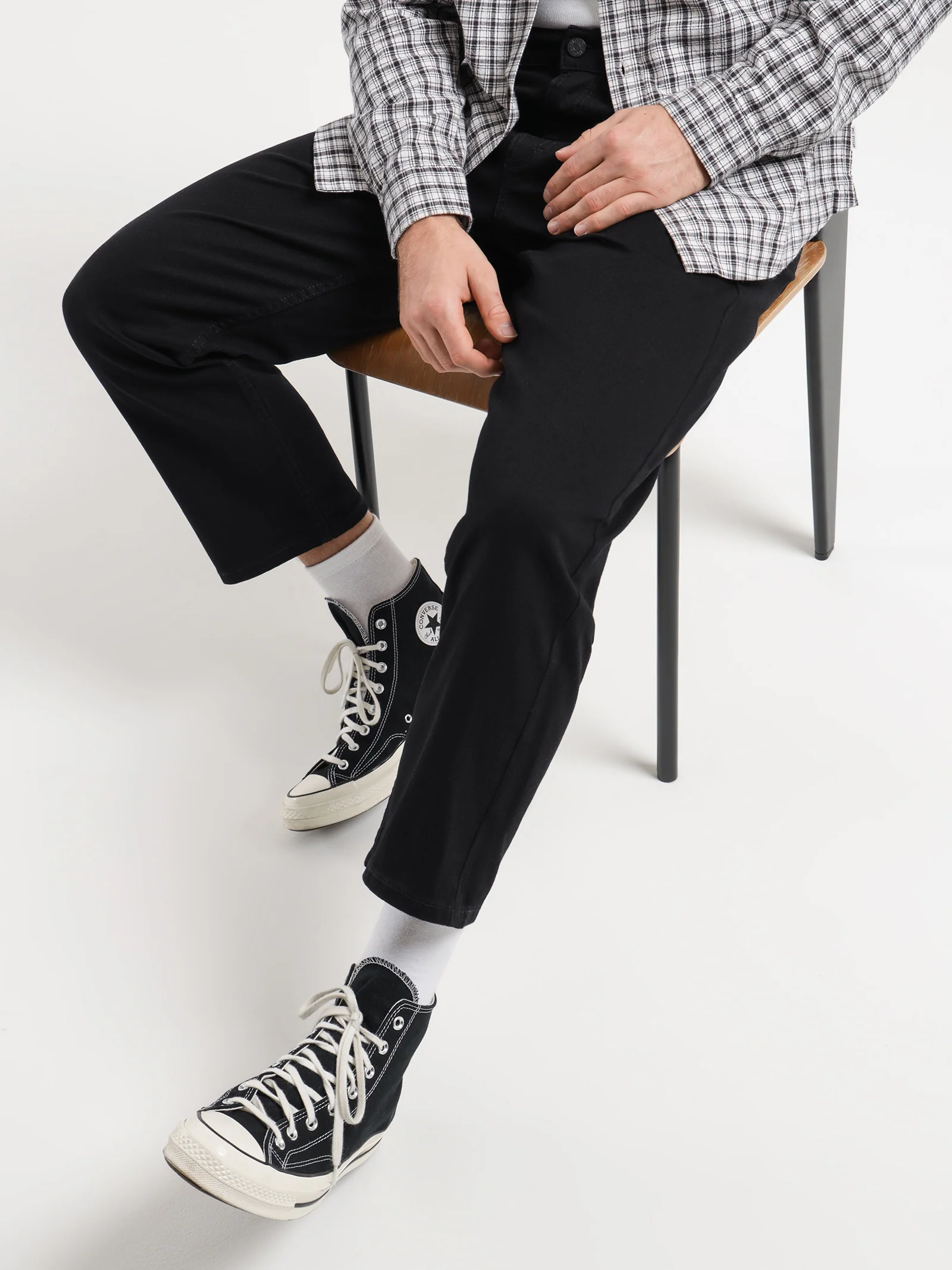 Colt Relaxed Jeans - Image 2