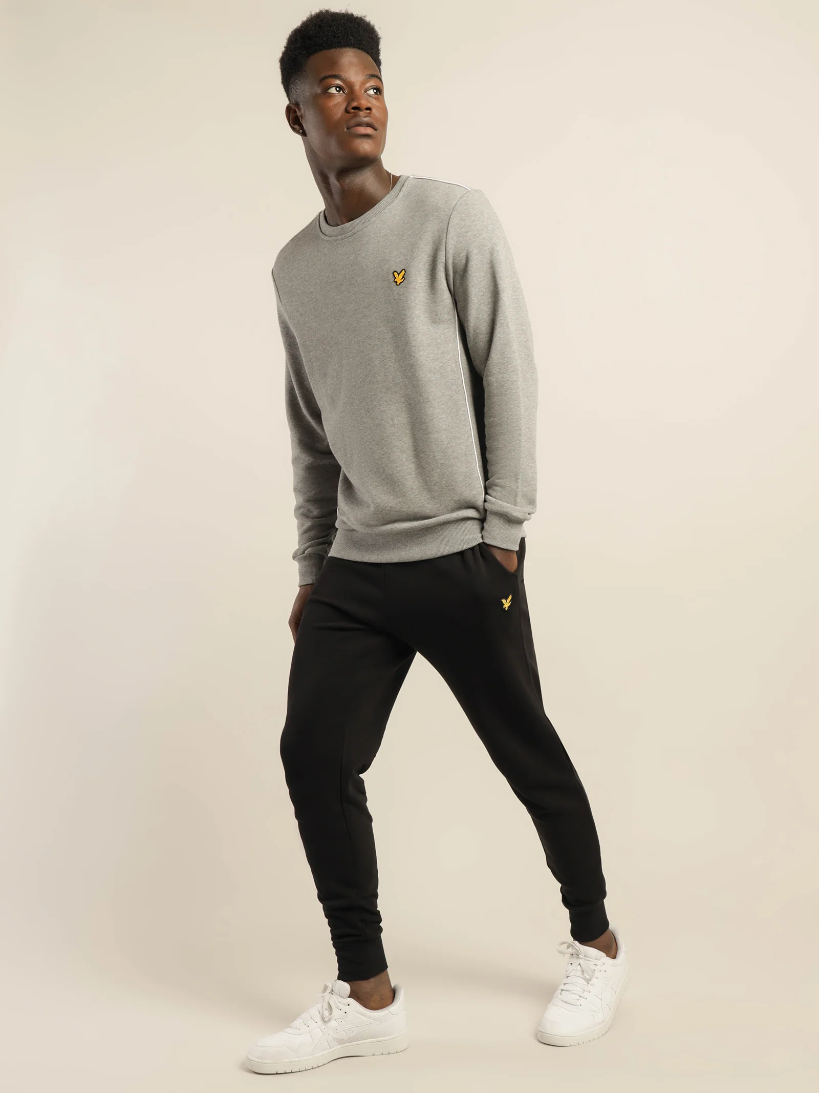 Contrast Piping Crew Neck Sweater - Image 6
