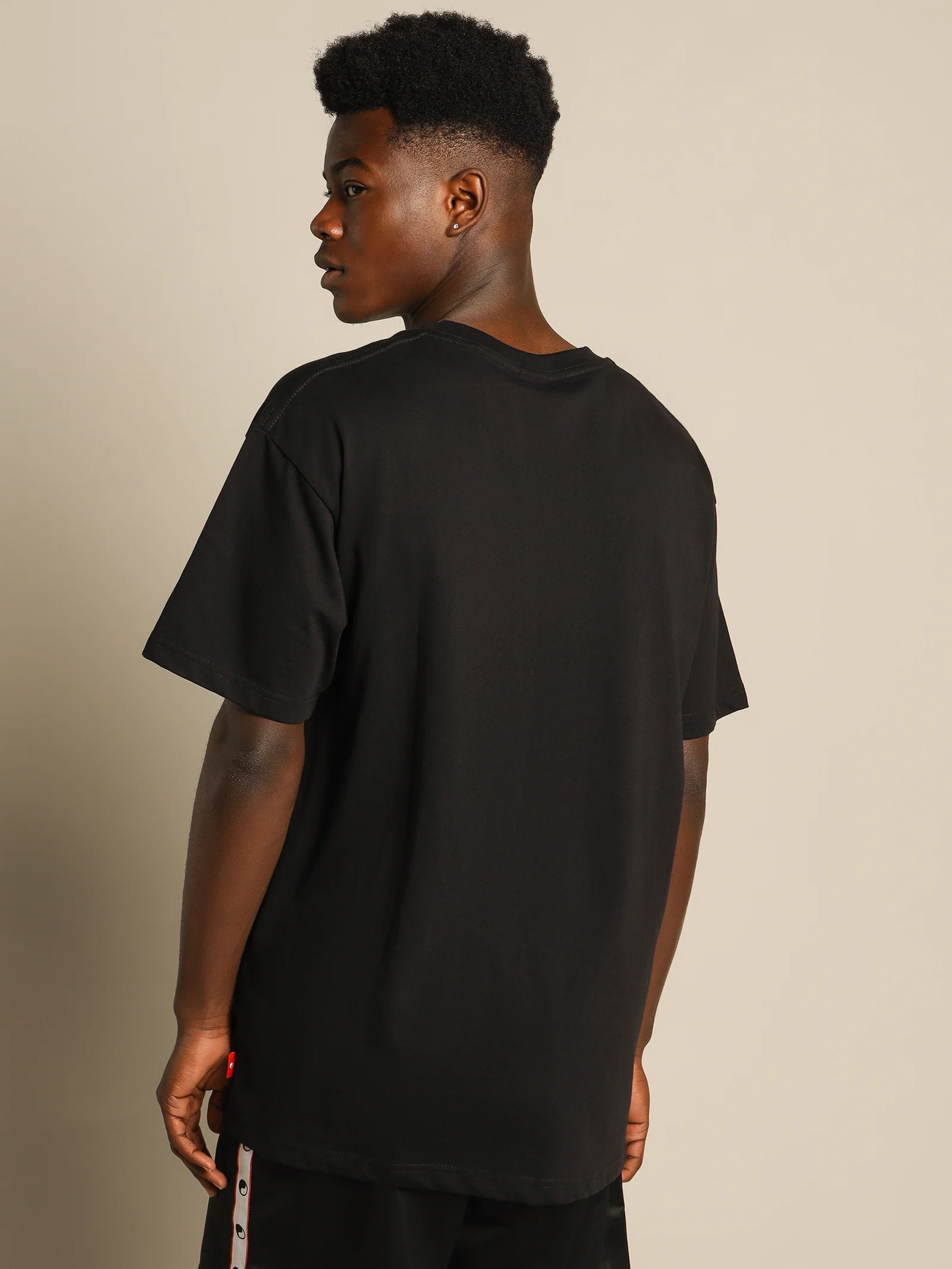 Core T-Shirt - Image 6